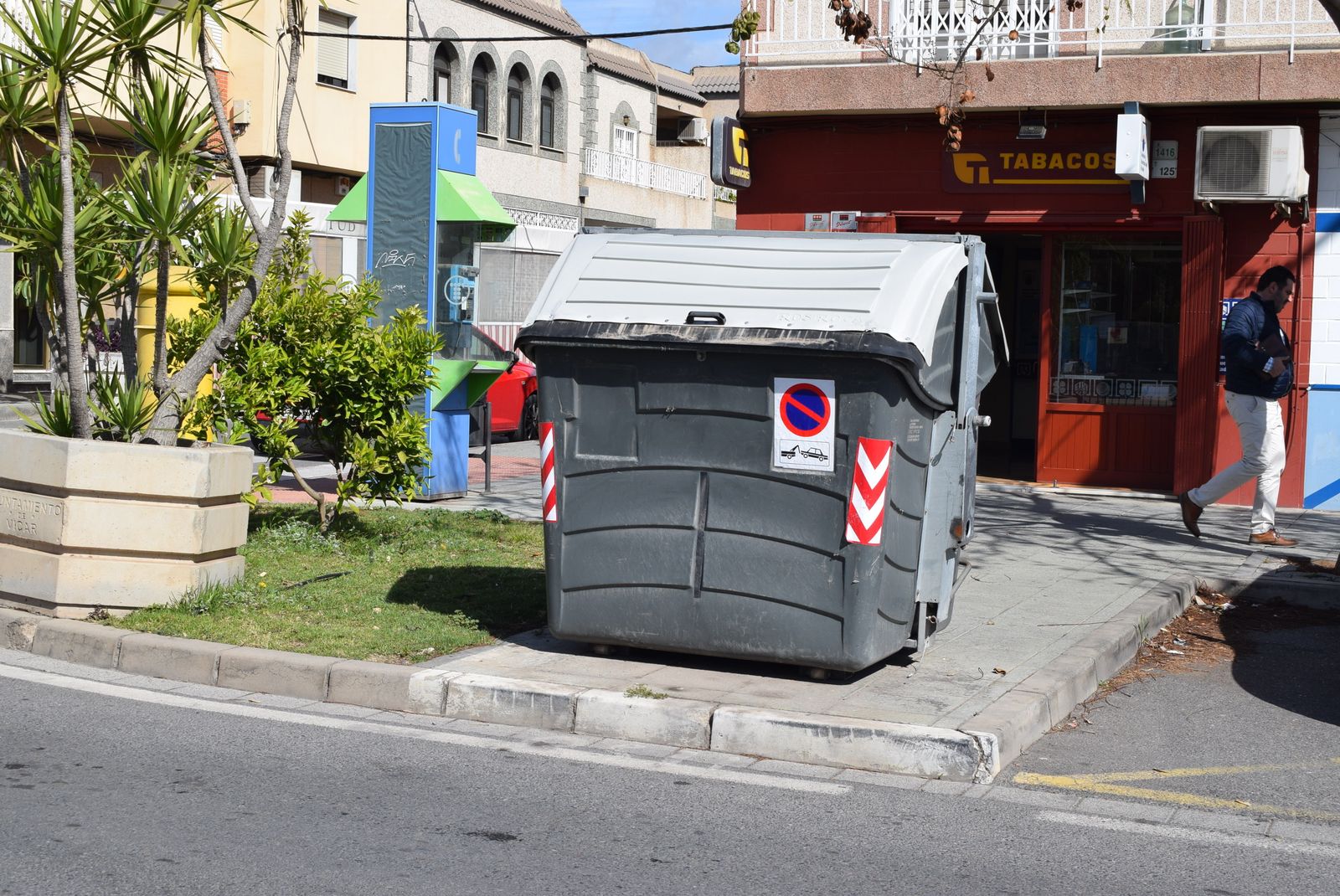 Vícar genera casi 12.000 toneladas de residuos sólidos cada año