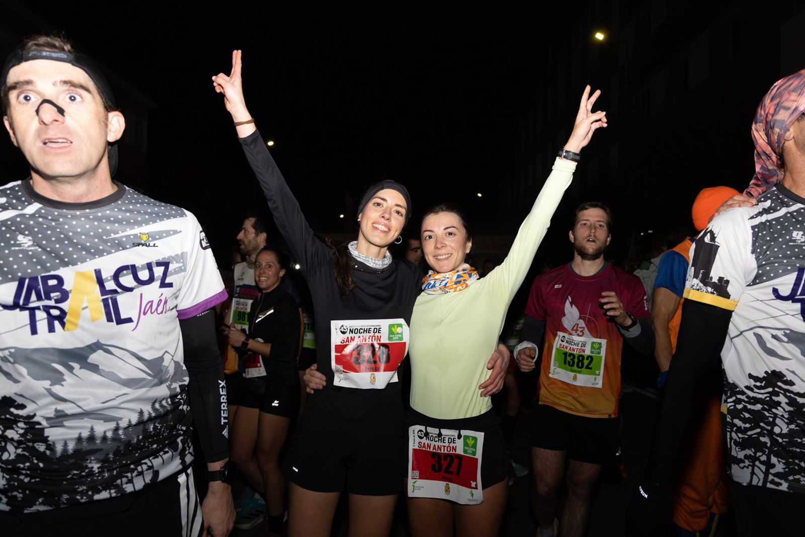 En imágenes: búscate en tu llegada a meta de la Carrera de San Antón 2026