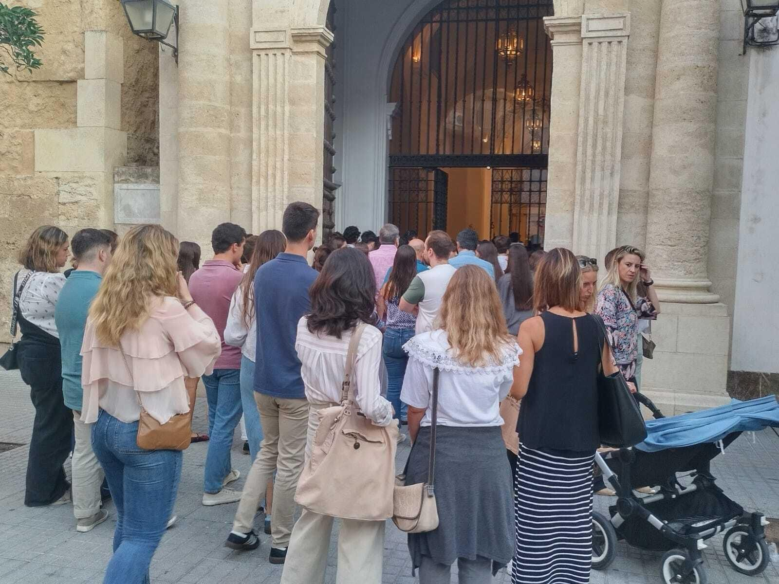 Córdoba reza por Álvaro Prieto, el joven desaparecido en Sevilla, en imágenes