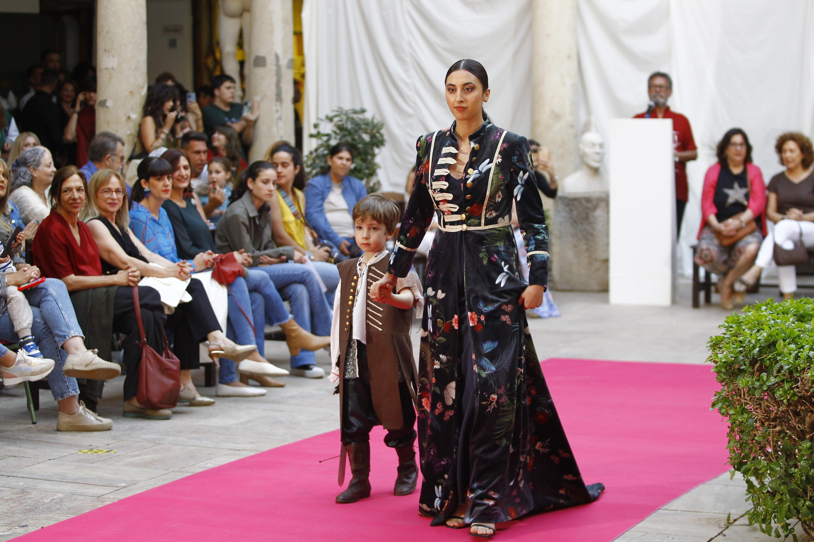 Imágenes de la Noche en Blanco en Almería