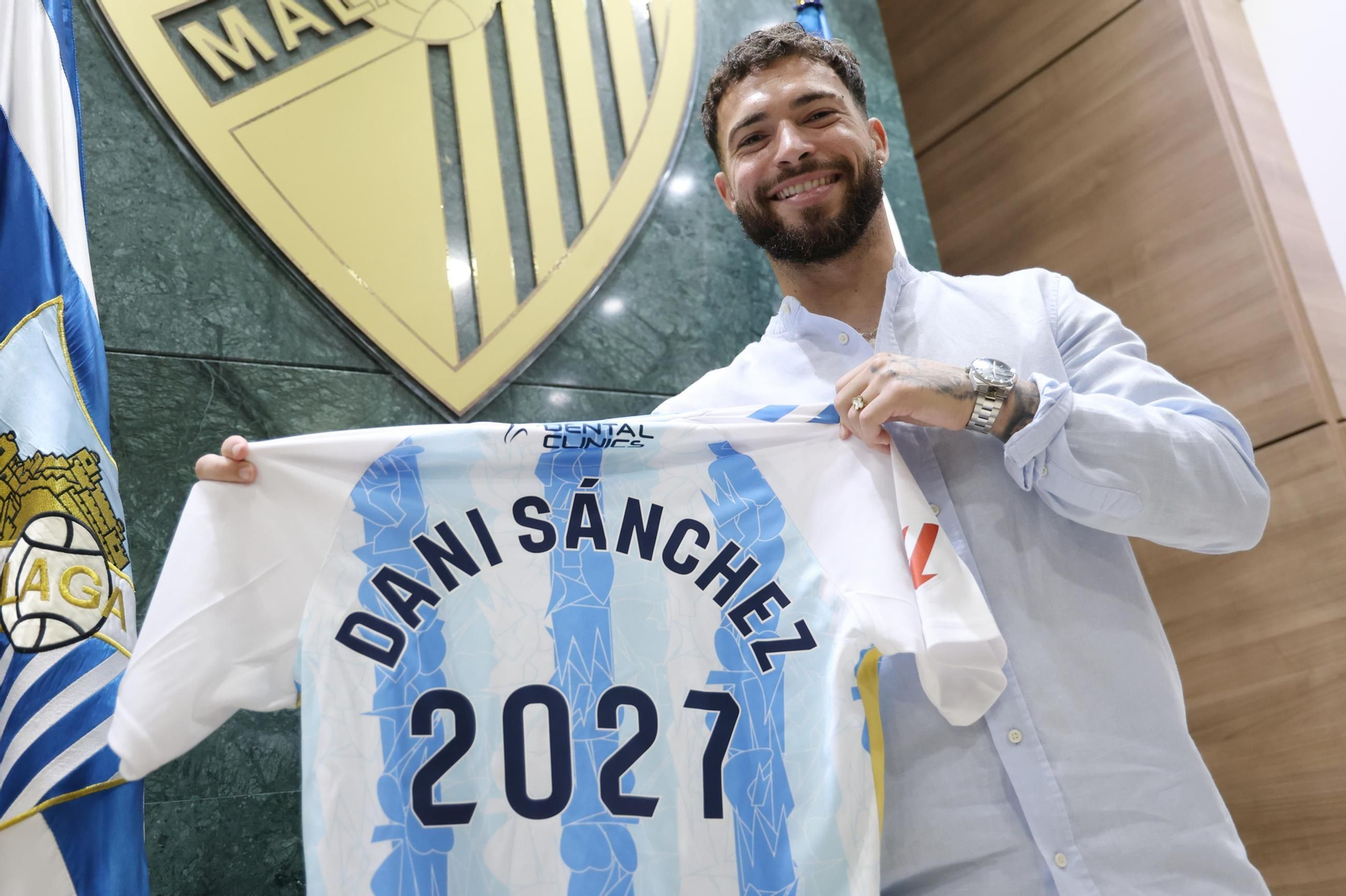 Las fotos de Izan Merino y Dani Sánchez tras su renovación