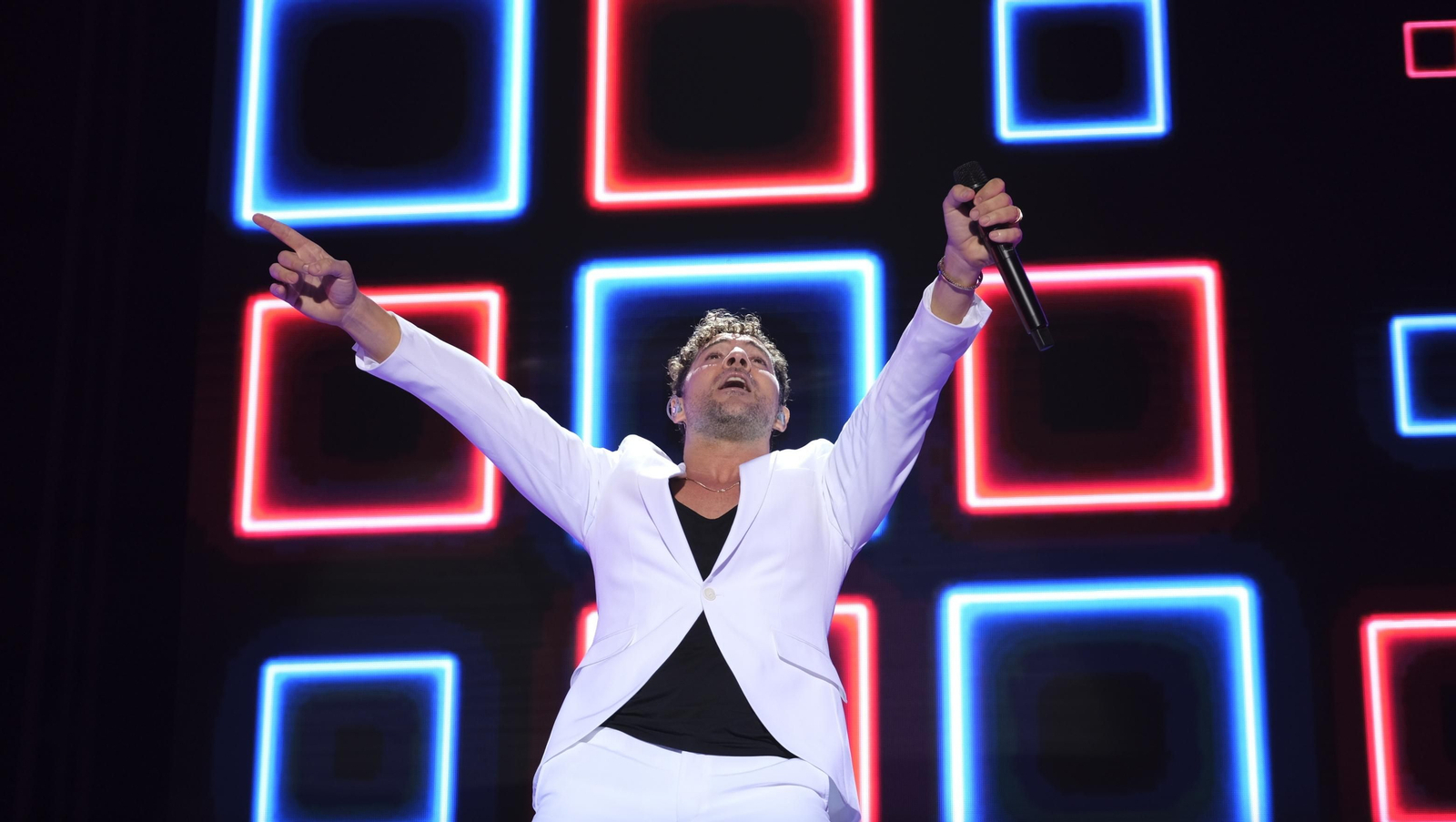 David Bisbal arrasa en su concierto de Roquetas de Mar