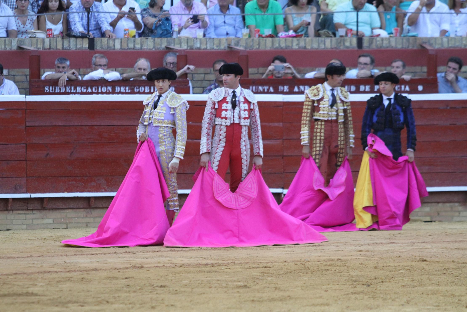 Imágenes de lidia de Roca Rey