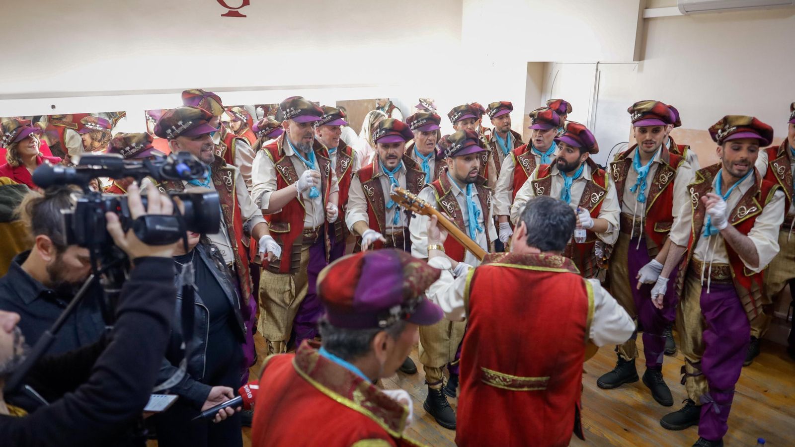 Búscate entre las mejores imágenes de la segunda sesión de cuartos de final del COAC 2025