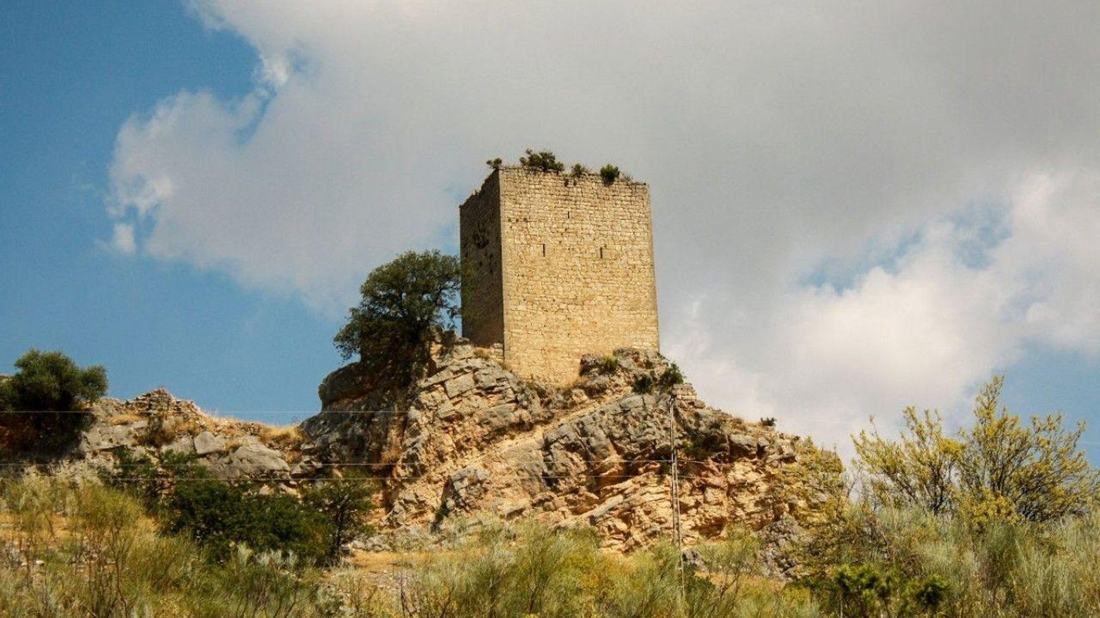 Castillo de Otíñar.