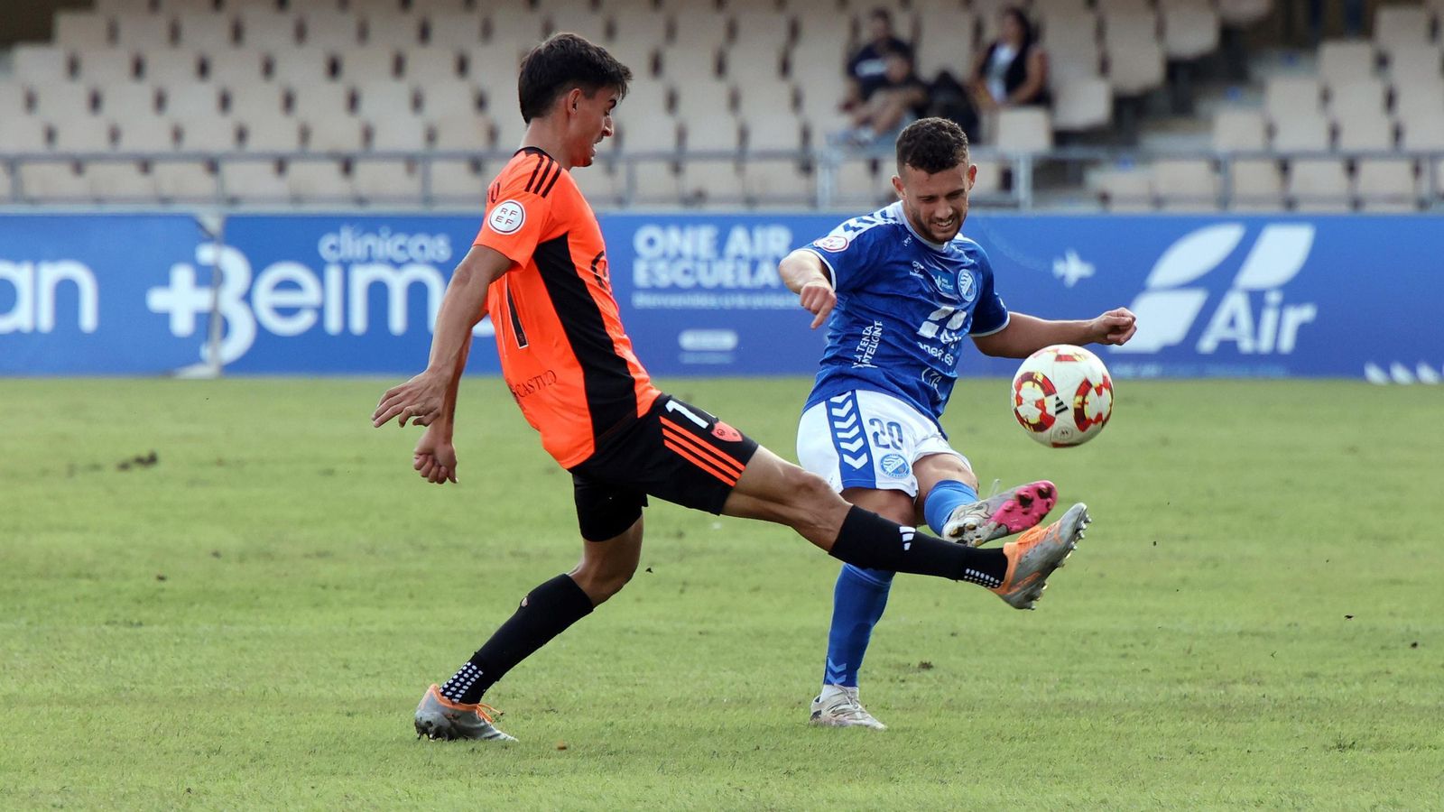 David León no ha entrado en ninguna de las cinco últimas convocatorias.