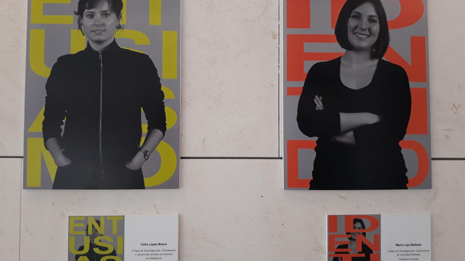 La muestra recoge retratos de investigadoras jóvenes de la Universidad de Sevilla.