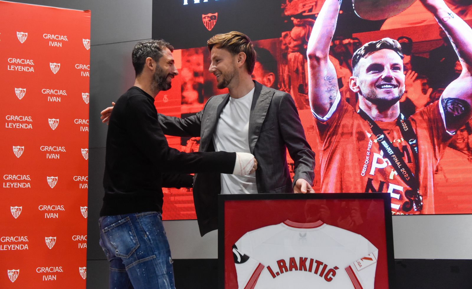 Despedida de Rakitic del Sevilla