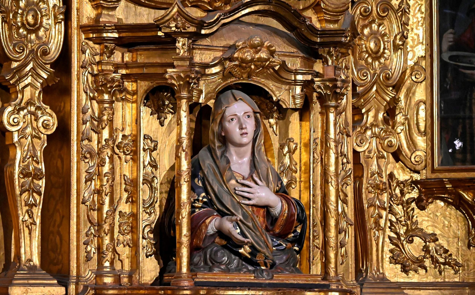 Un paseo en fotografías por la inconfundible iglesia de San Francisco de Córdoba