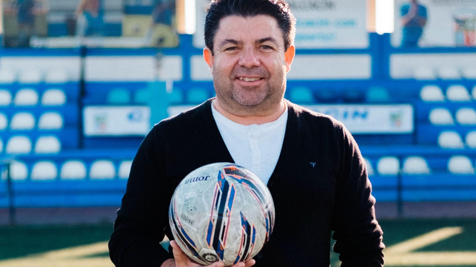 Antonio Fernández comenzará en breve una nueva etapa profesional en Argentina. Antonio Fernández comenzará en breve una nueva etapa profesional en Argentina.