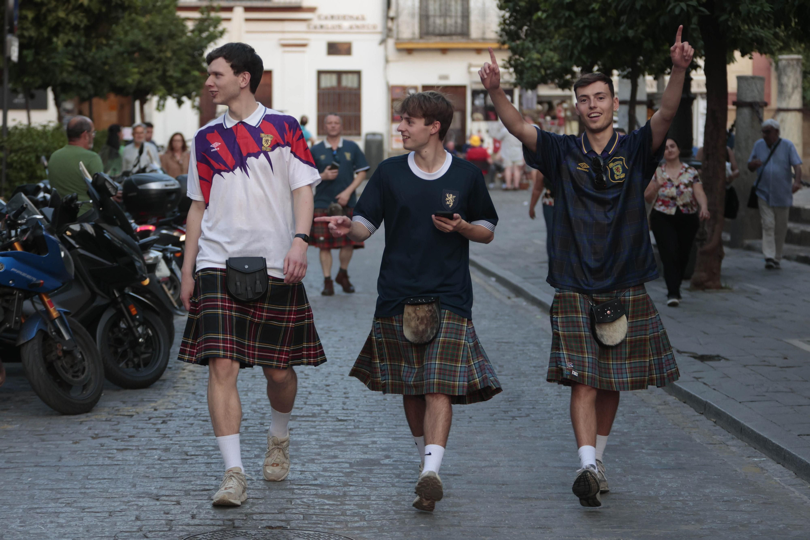 Aficionados escoceses en Sevilla
