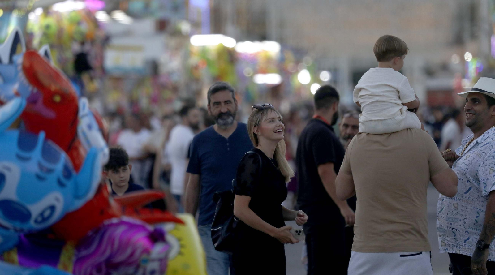 Búscate en la fotos del sábado de Feria en La Línea