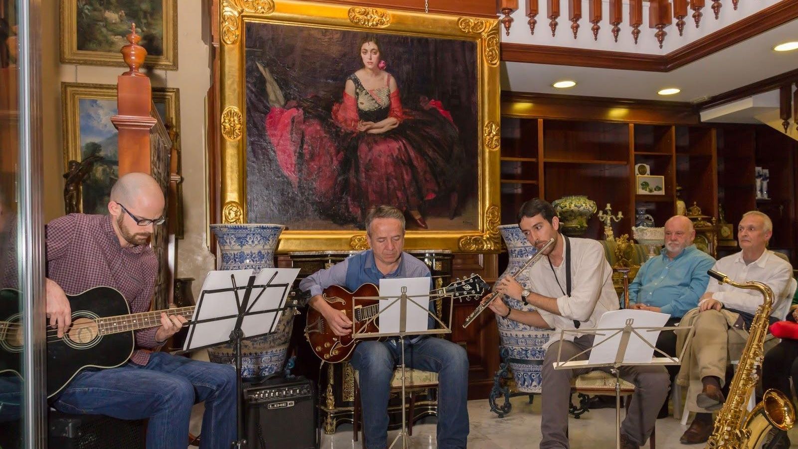 La Galería Antinoo Fine Art va mucho más del concepto que se tiene de una galería de arte.