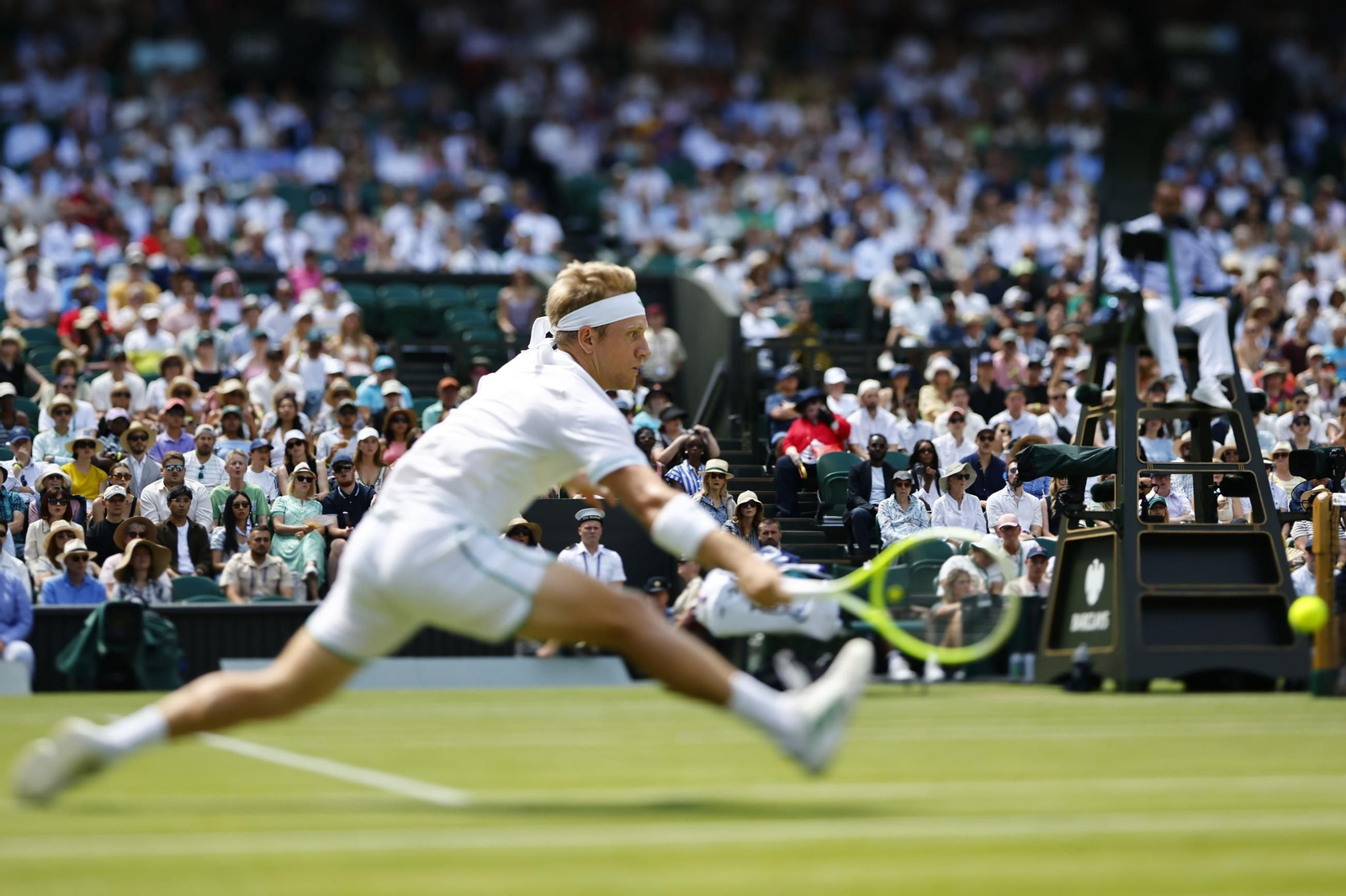 Wimbledon: Davidovich cae ante Fritz en cuatro sets
