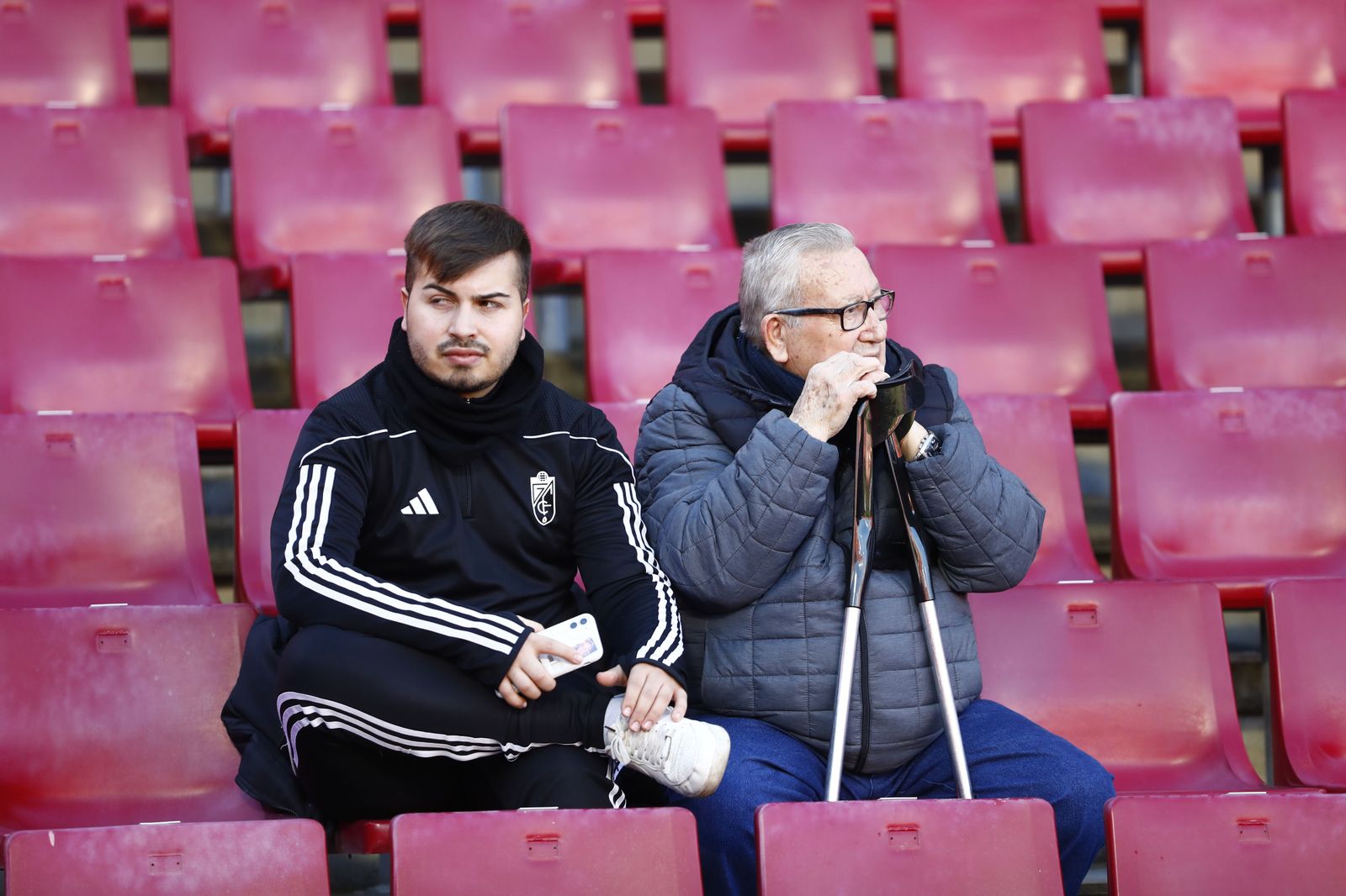 La grada de Los Cármenes durante los primeros minutos del Granada - Athletic