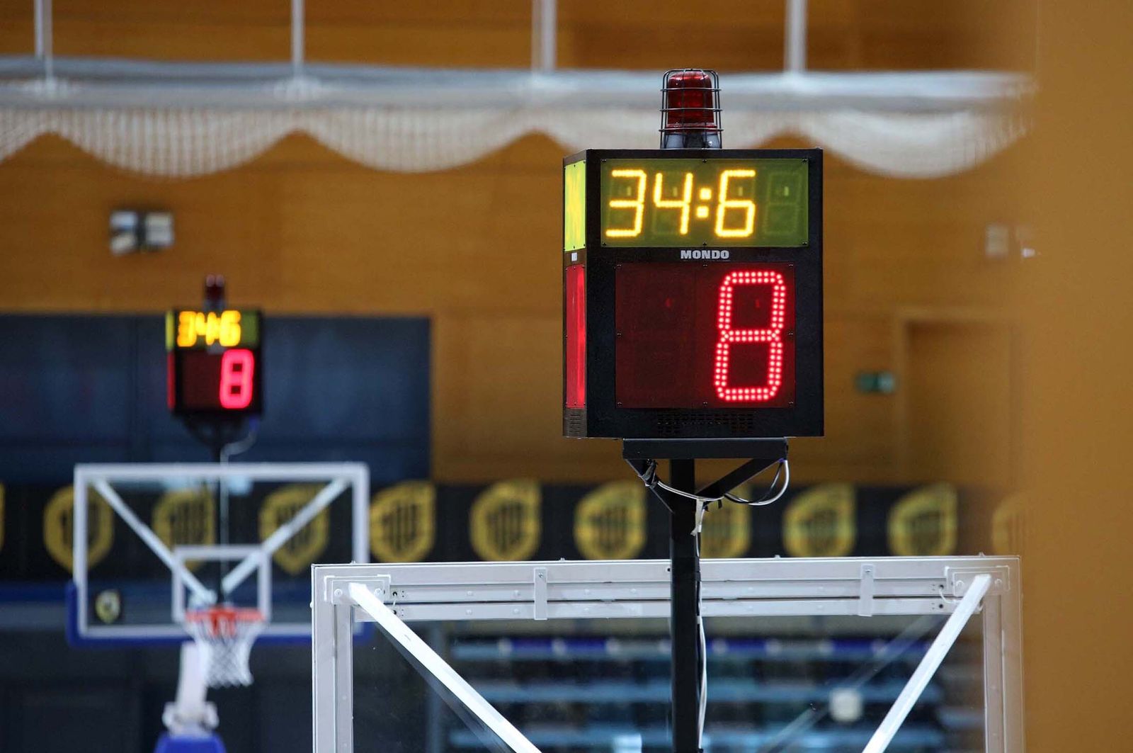 Imágenes del domingo 30 de abril en Huelva