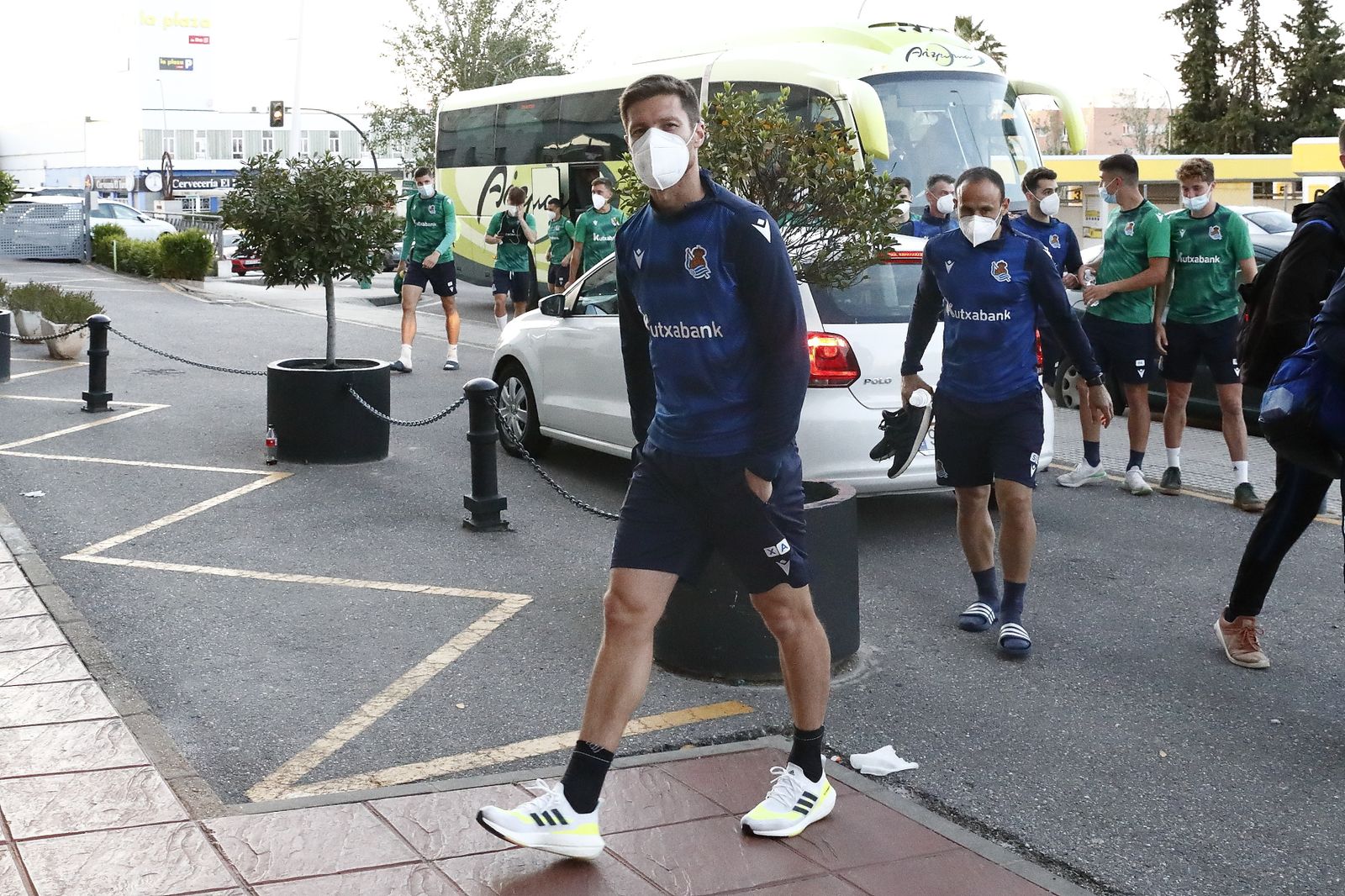 Xabi Alonso dirige al filial donostiarra