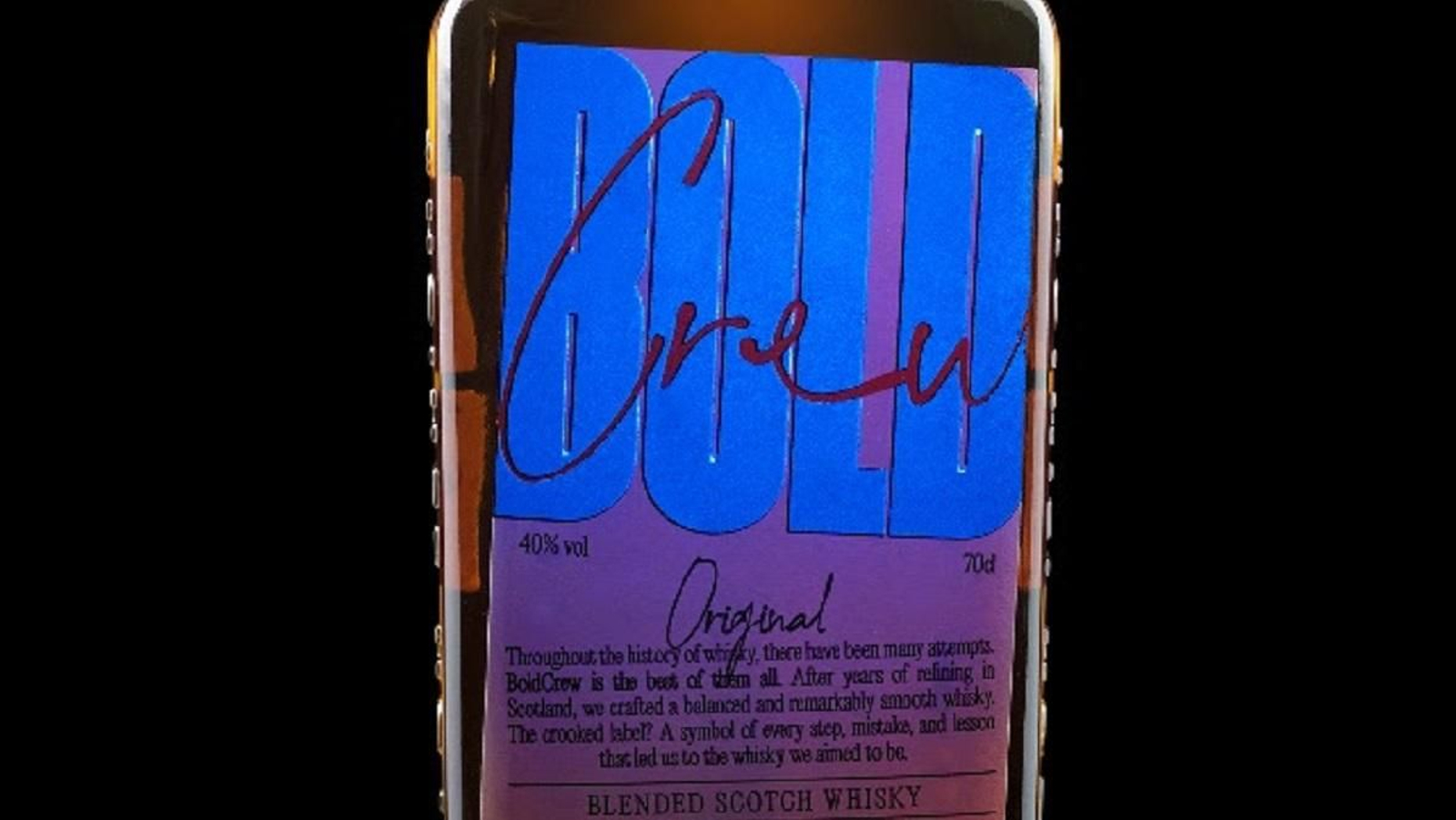 La botella personal del whisky Bold Crew