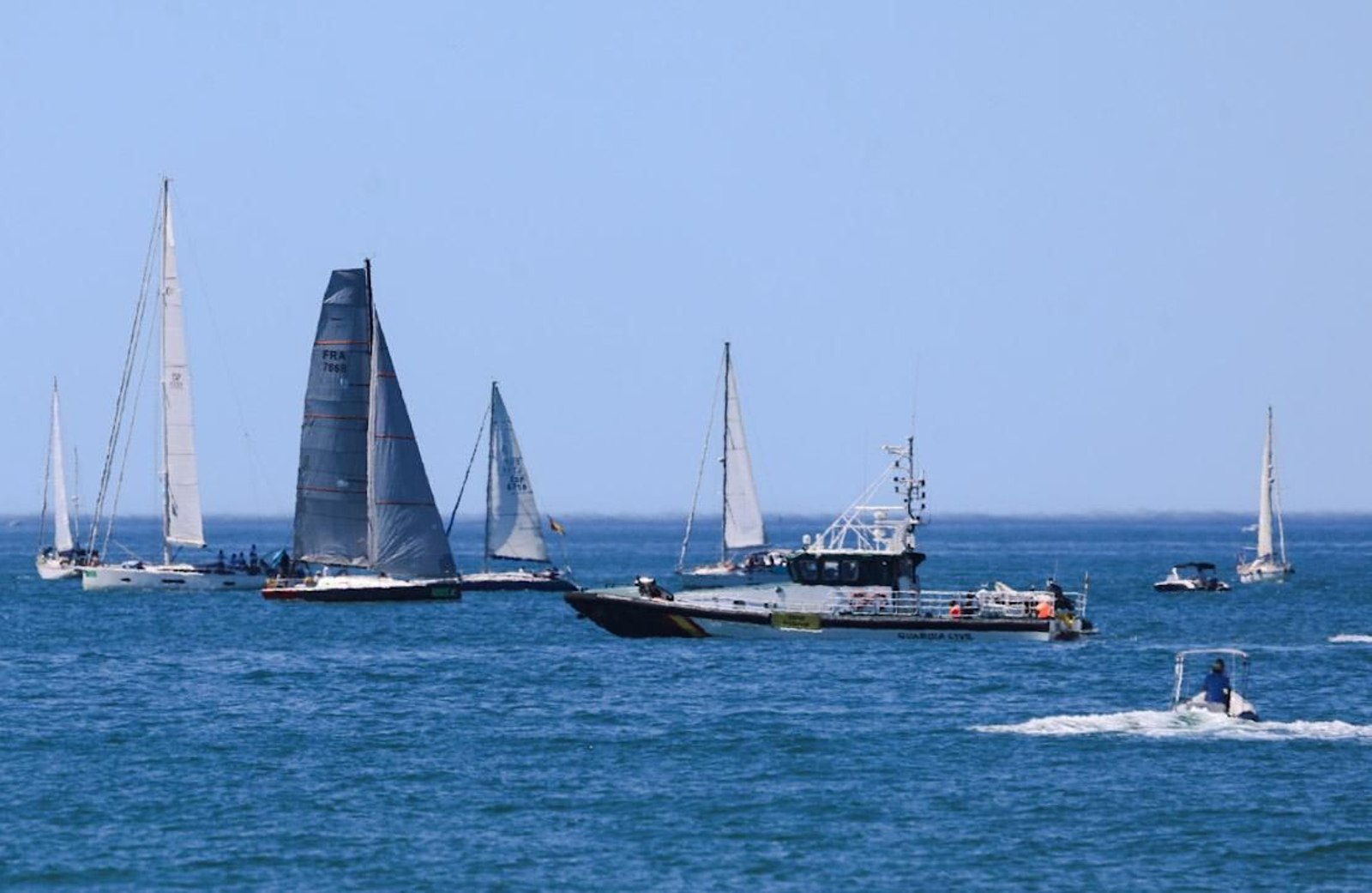Imágenes de la salida de la regata Huelva -La Gomera