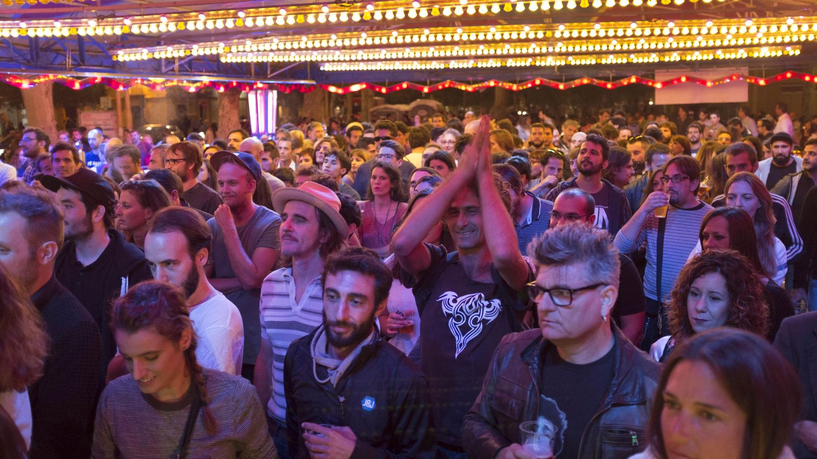 Espectadores del Monkey Week asisten a un concierto en la edición de 2016, en Sevilla.