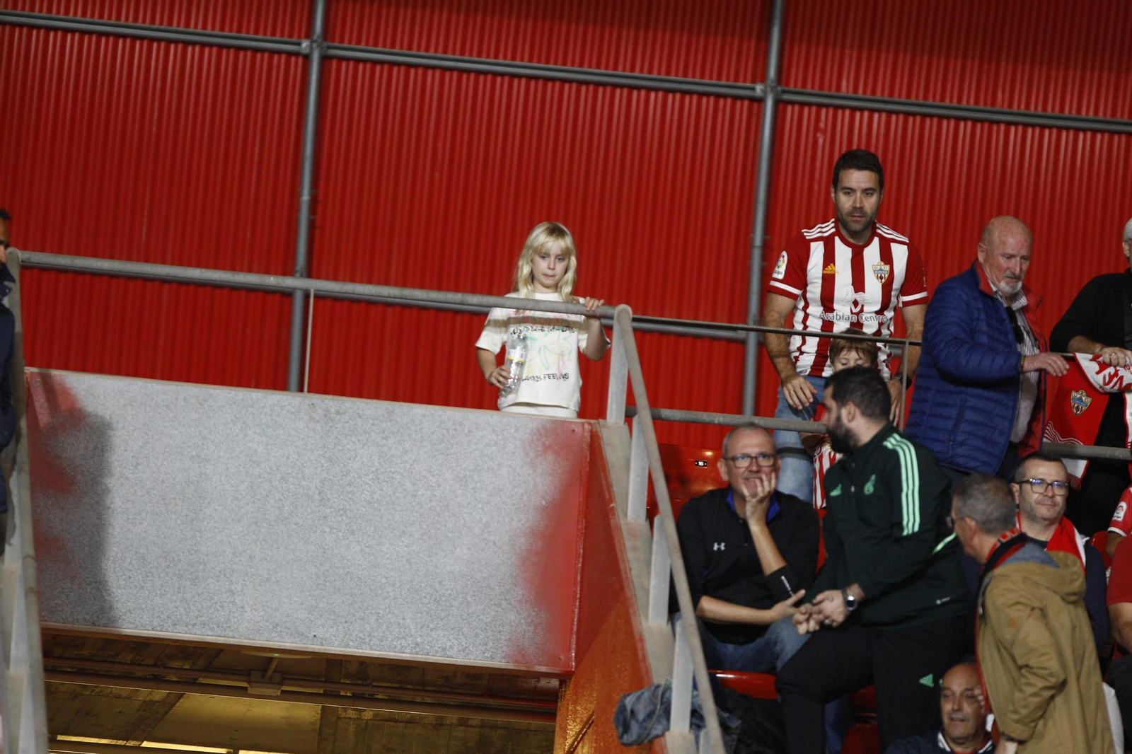 Búscate en las fotos de público del partido U.D. Almería-Deportivo de La Coruña