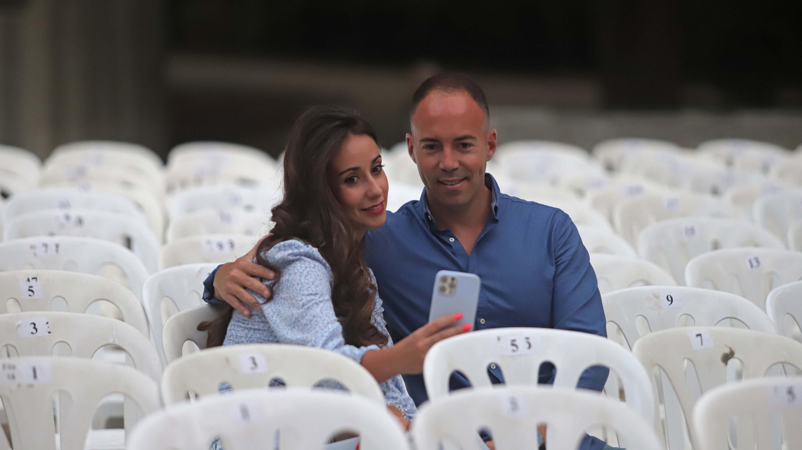 Fotos de ambiente en el concierto de Juanlu Montoya en Algeciras