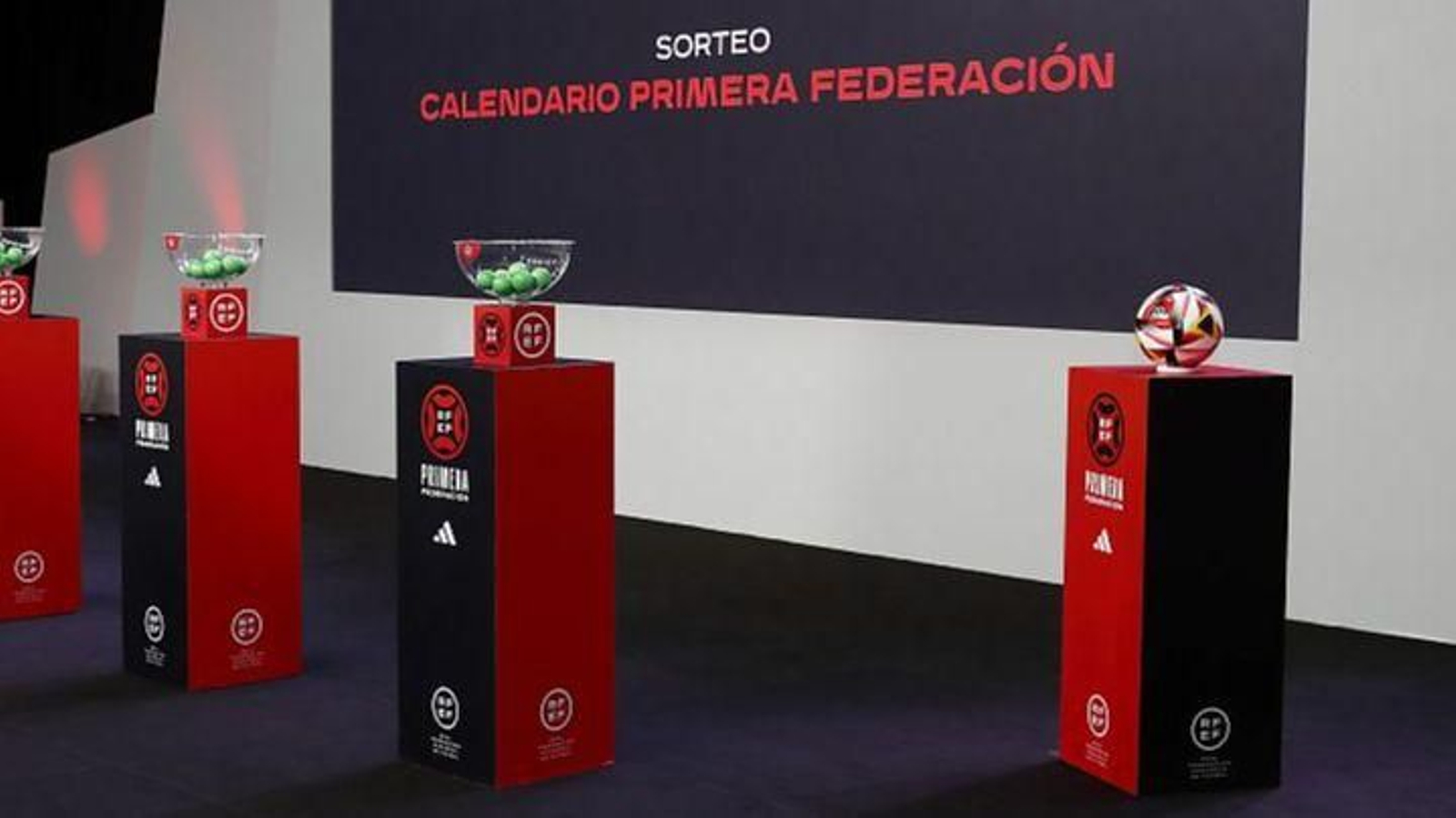 El escenario del sorteo de los calendarios, el próximo martes 23 El escenario del sorteo de los calendarios, el próximo martes 23