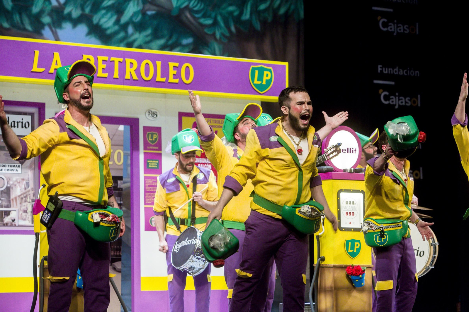 Chirigota Los niños de la petróleo.