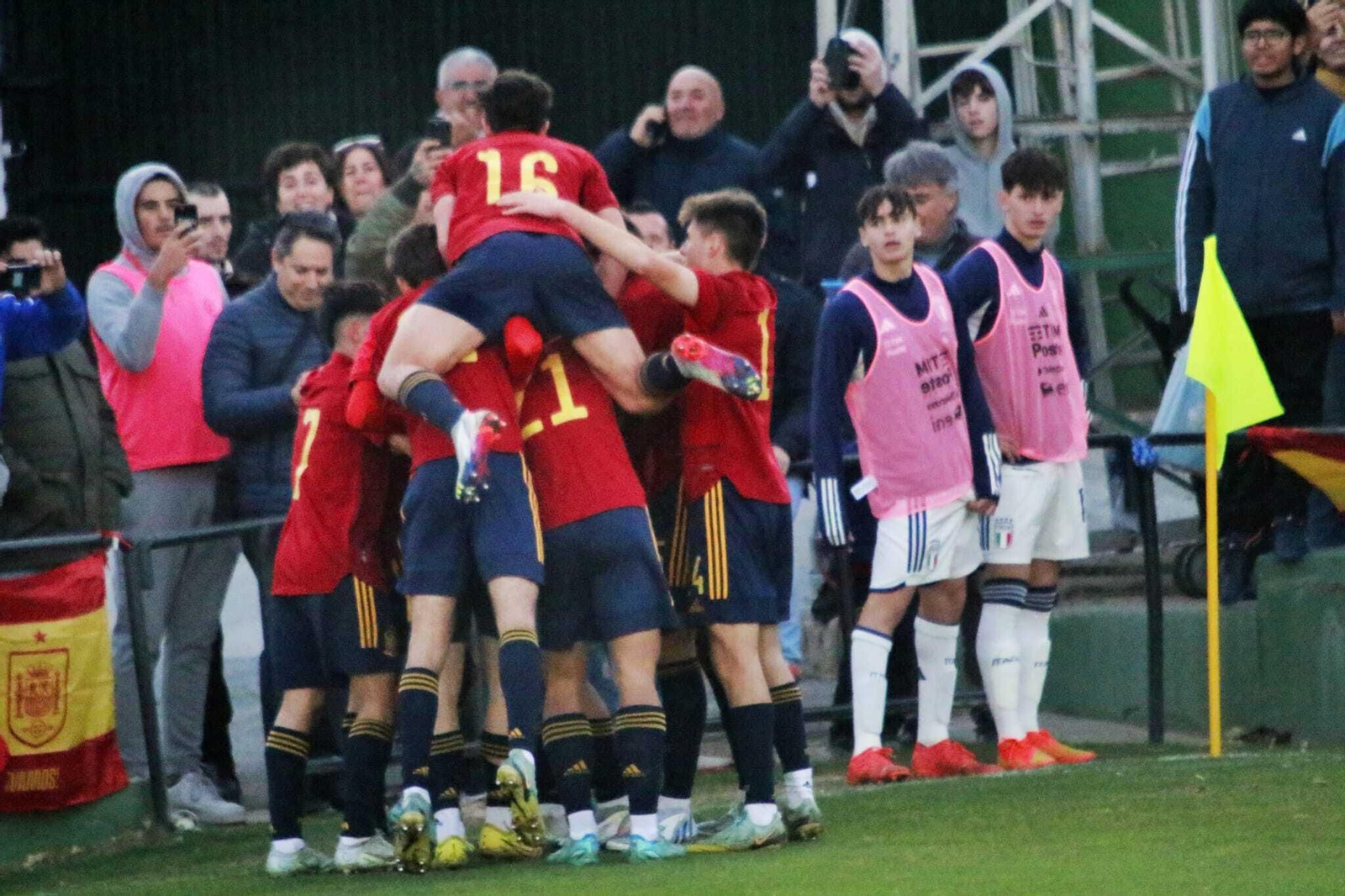 Las fotos del España - Italia sub 19 de Torremolinos