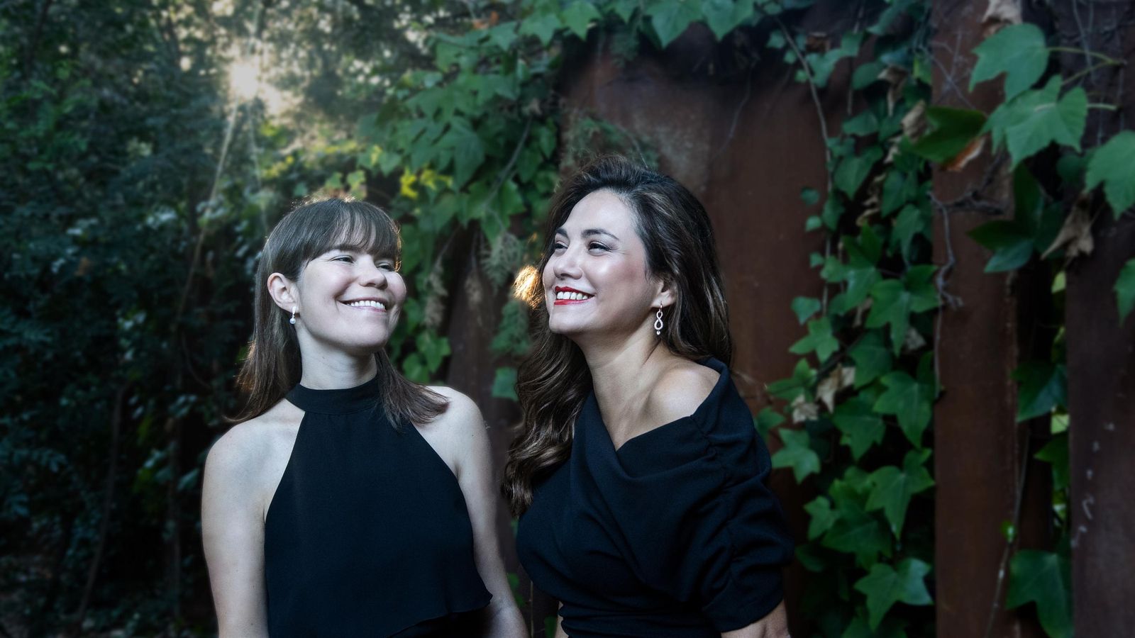 Quimey Urquiaga y Soledad Cardoso.