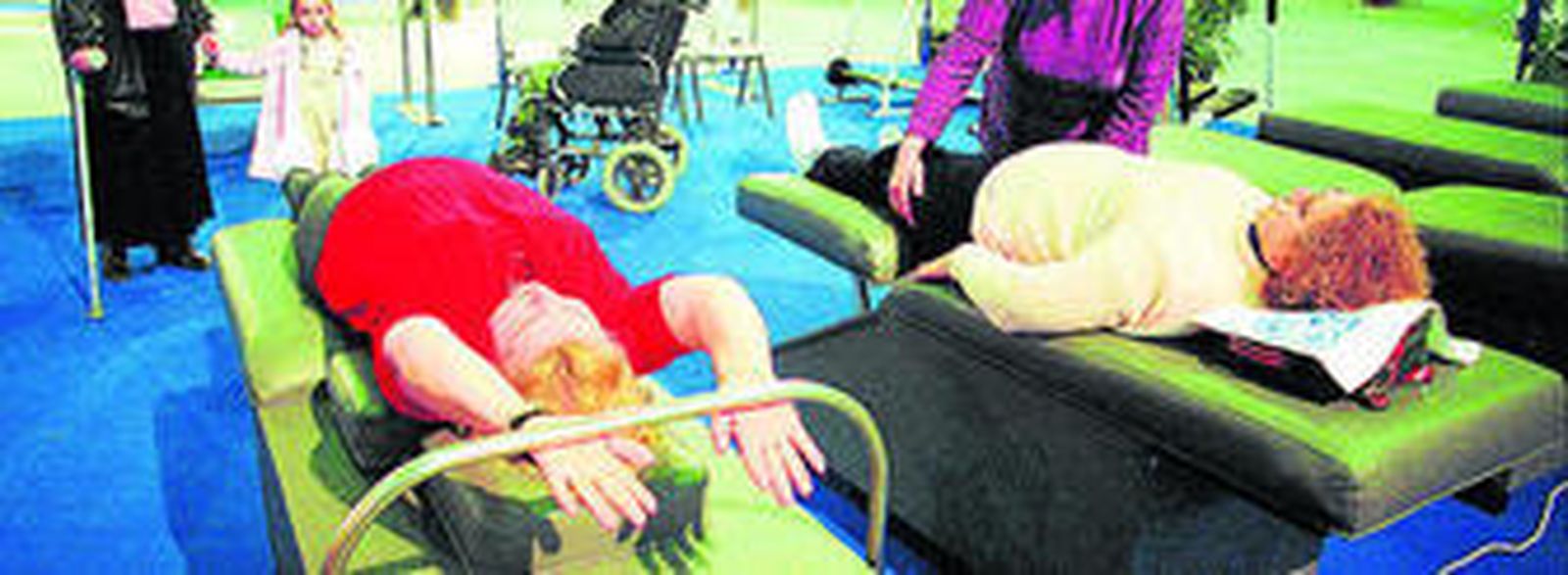 Labores de fisioterapia en una asociación de pacientes.