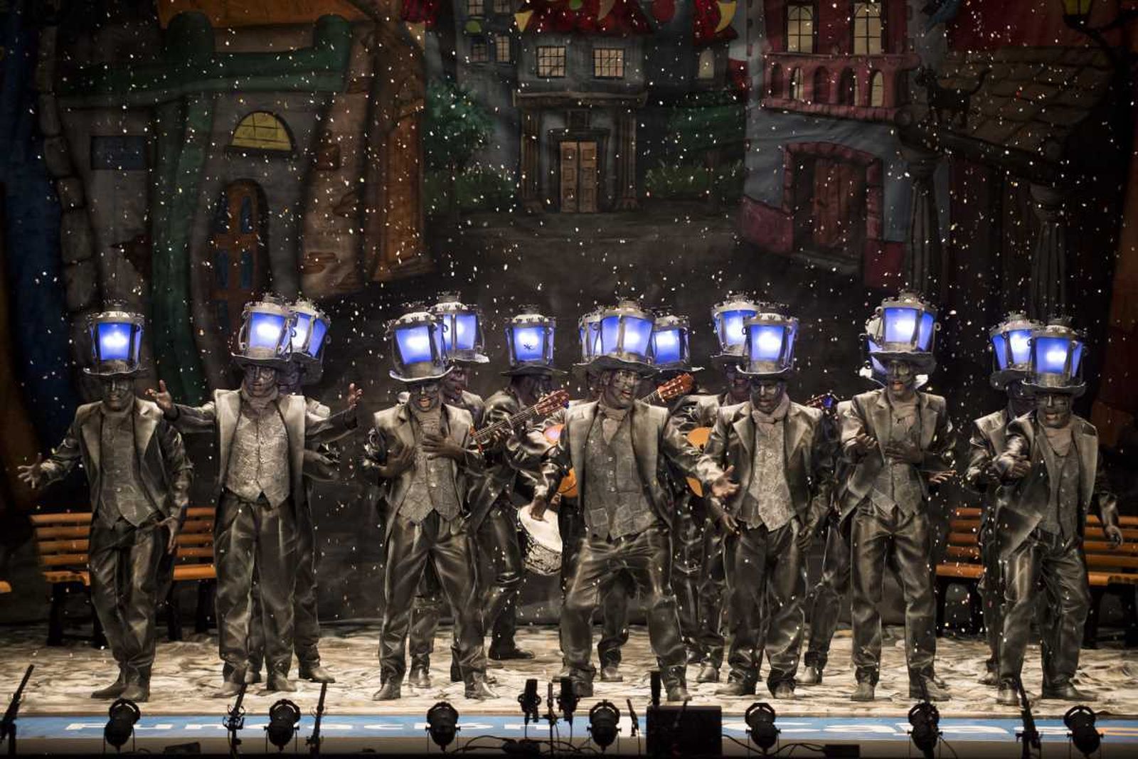 Las imágenes de la decimocuarta función clasificatoria