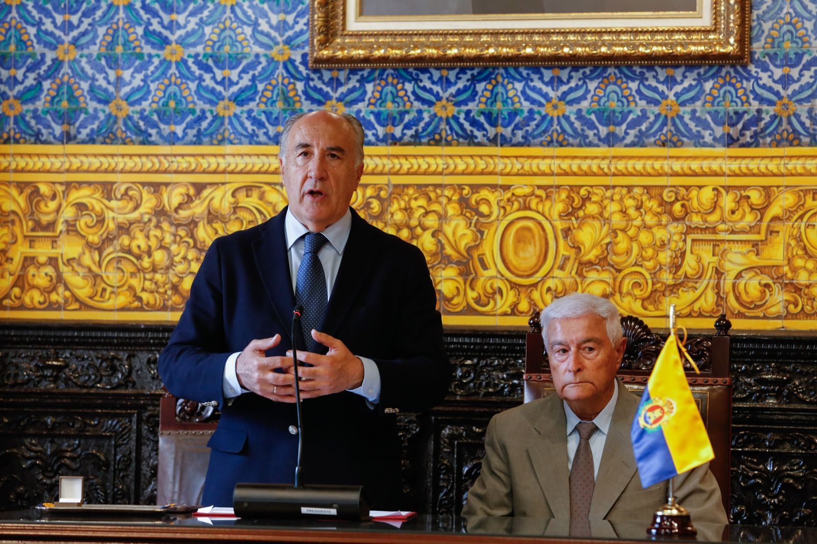 Fotos de la entrega de la insignia de Algeciras a Francisco Carrascal de Reyes Magos 98