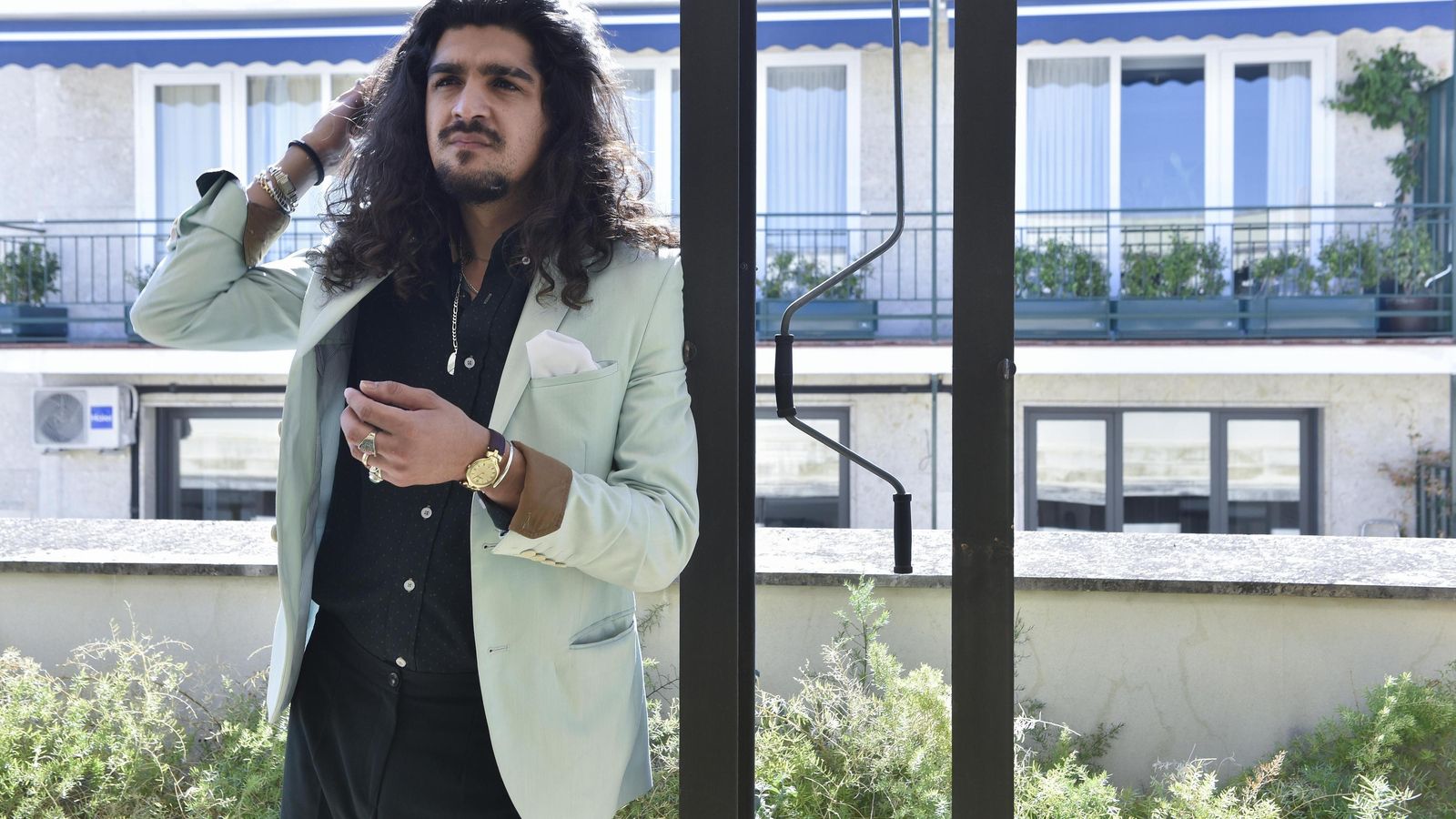 Israel Fernández derrocha personalidad en su cuarto disco.