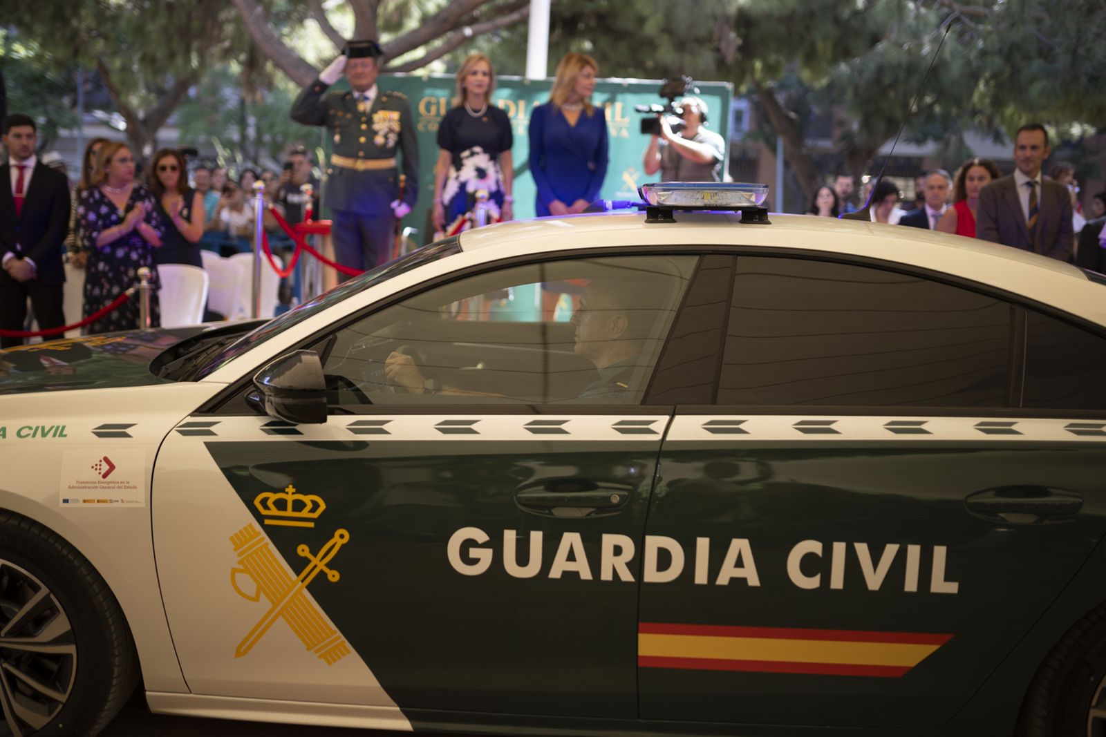 Imágenes de los actos de celebración de la festividad de la patrona de la Guardia Civil, la Virgen del Pilar.