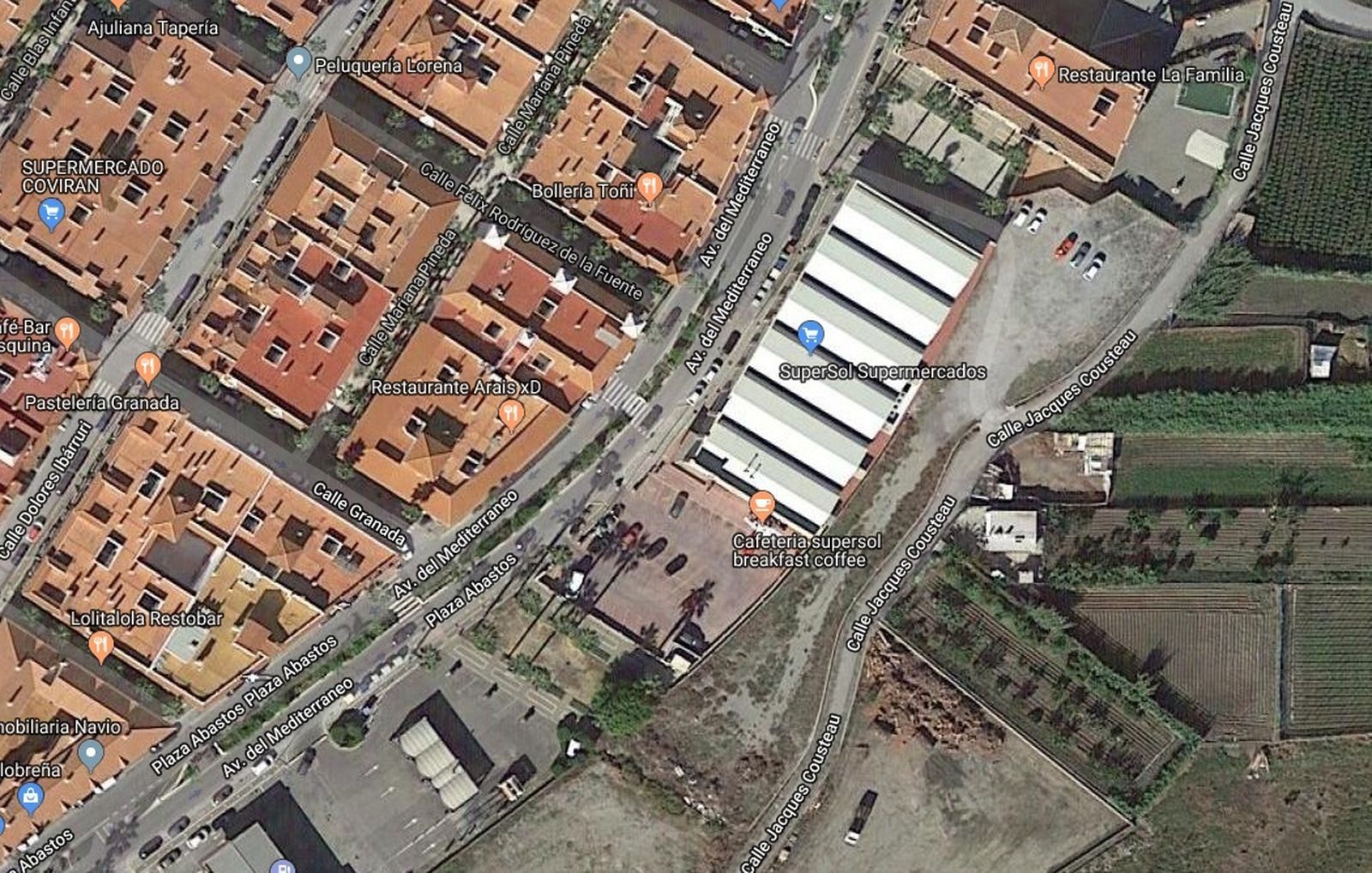 Muere un indigente en plena calle en Salobreña