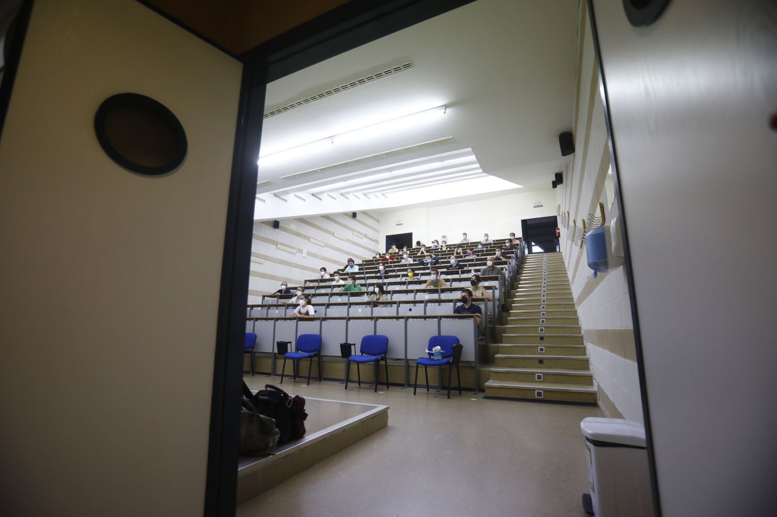 Las oposiciones de Secundaria en Córdoba, en imágenes