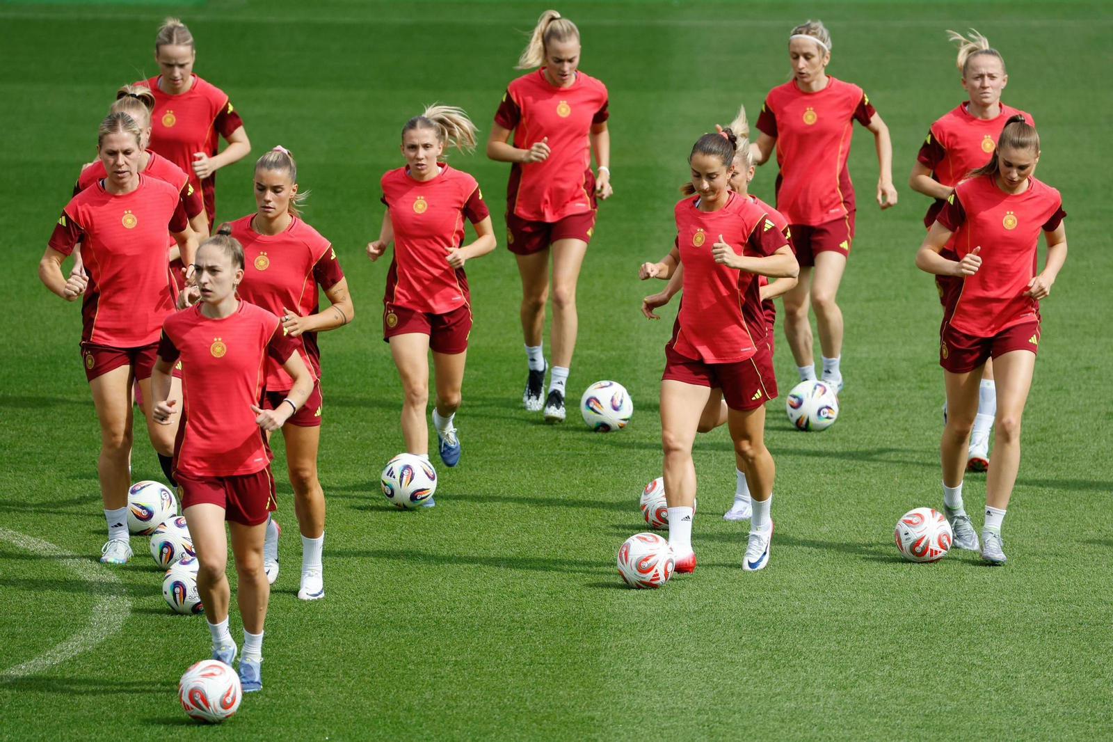 Entrenamiento de Alemania (5).jpg