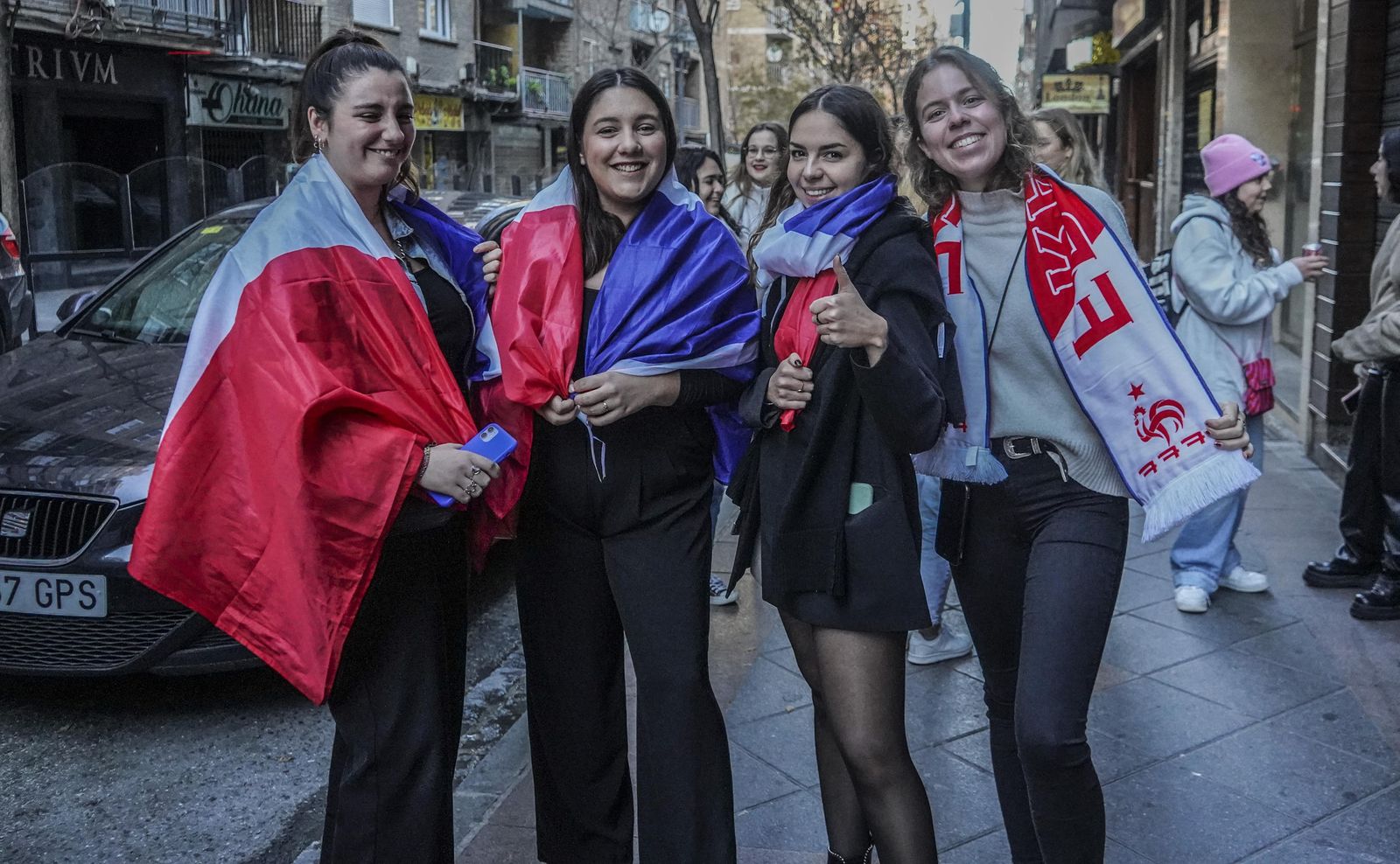 Así celebra Granada que la Argentina de Messi es campeón del mundo de fútbol