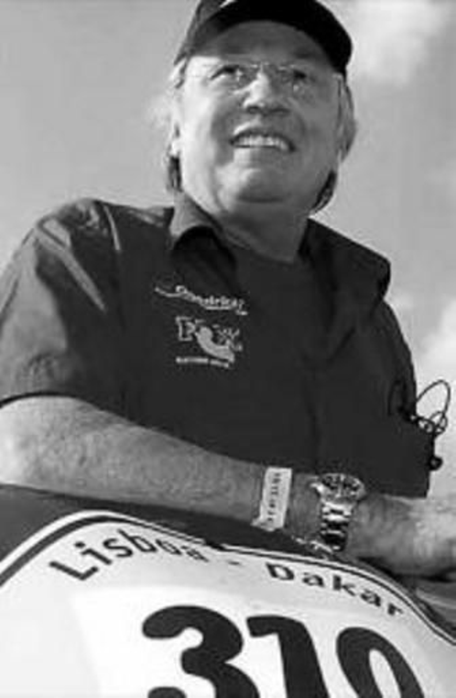 Schlesser apoya el cambio.