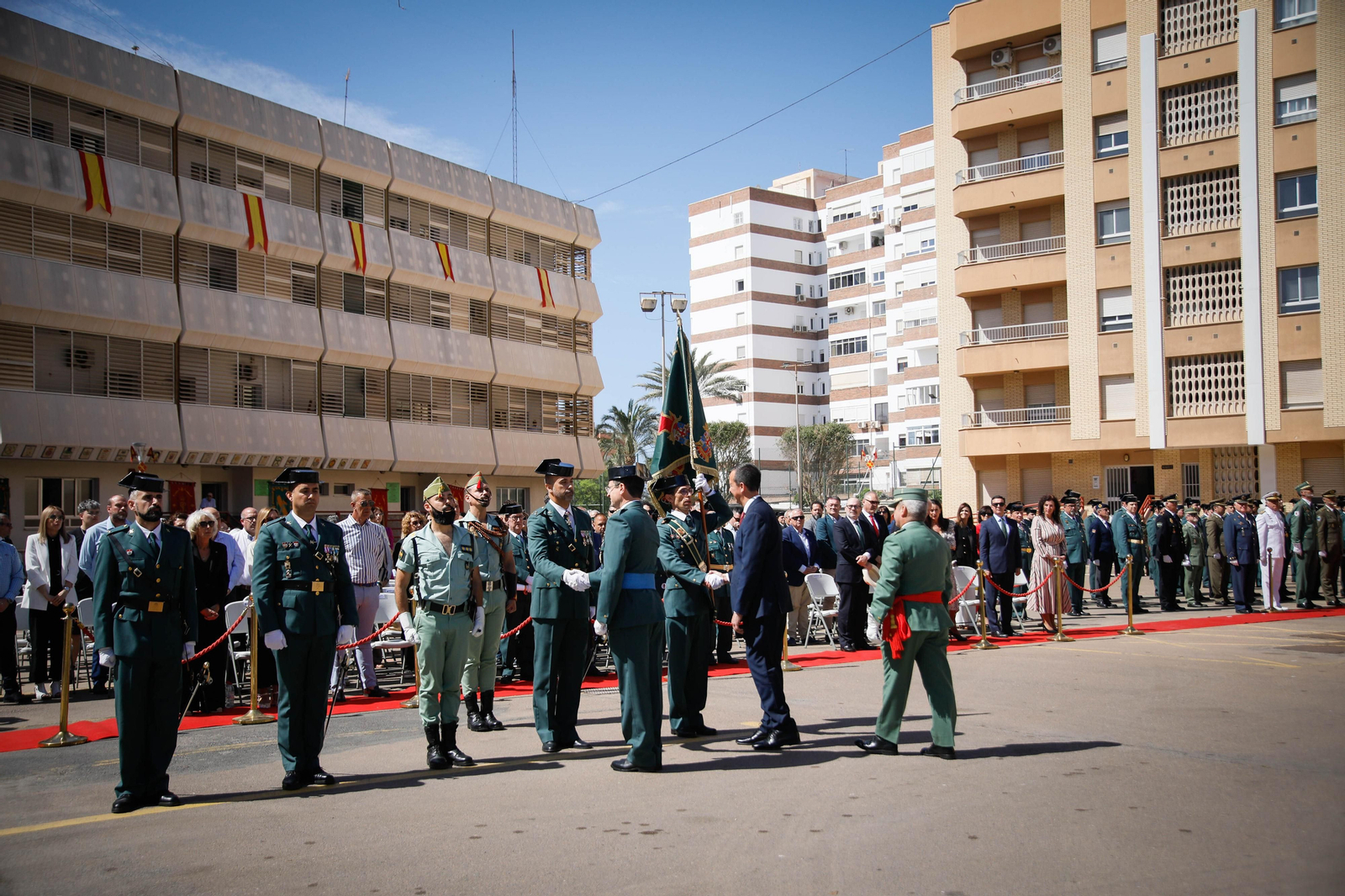 Fotogalería del 180 aniversario de la Guardia Civil.