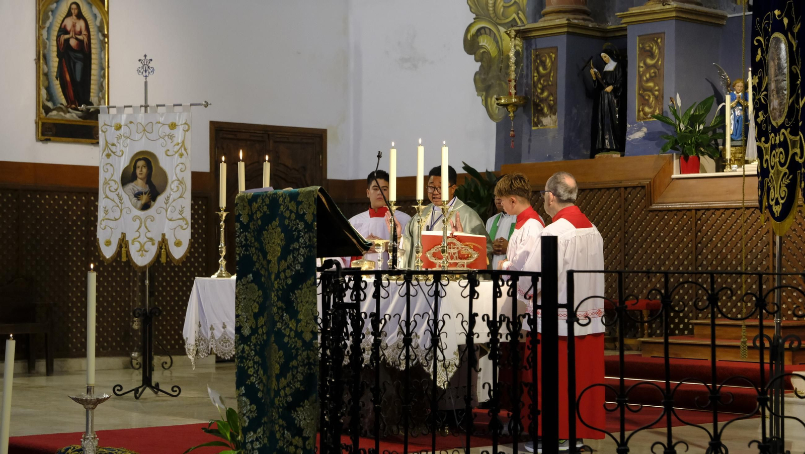 Aniversario de la Cofradía de María Santísima de los Dolores de Vélez Blanco, en imágenes