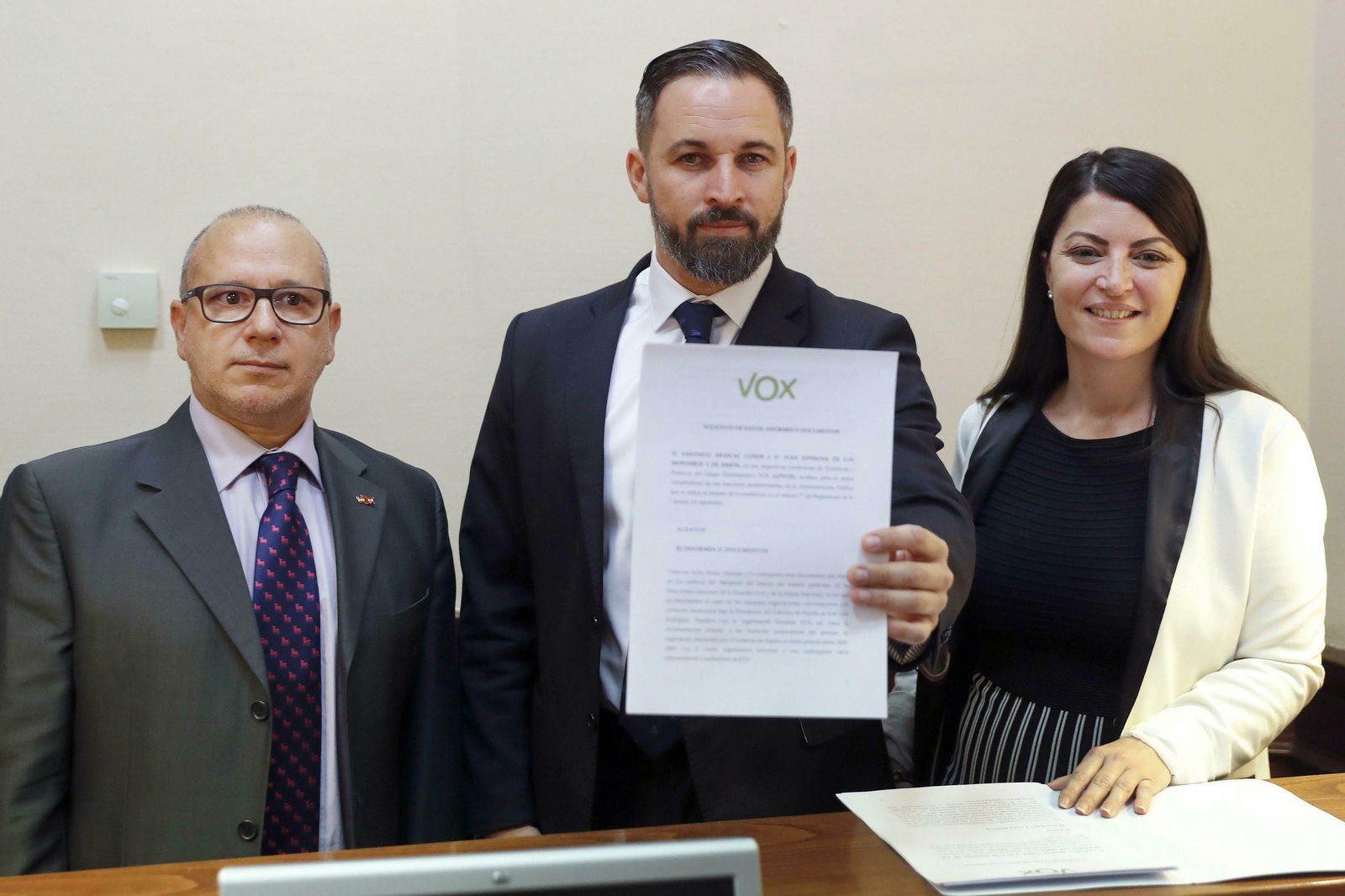 Santiago Abascal junto a Macarena Olona