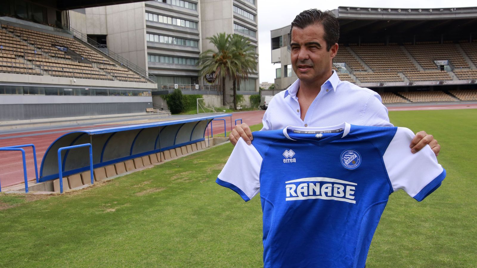 El Xerez DFC de José Pérez Herrera disputará su primer amistoso en Las Cabezas.