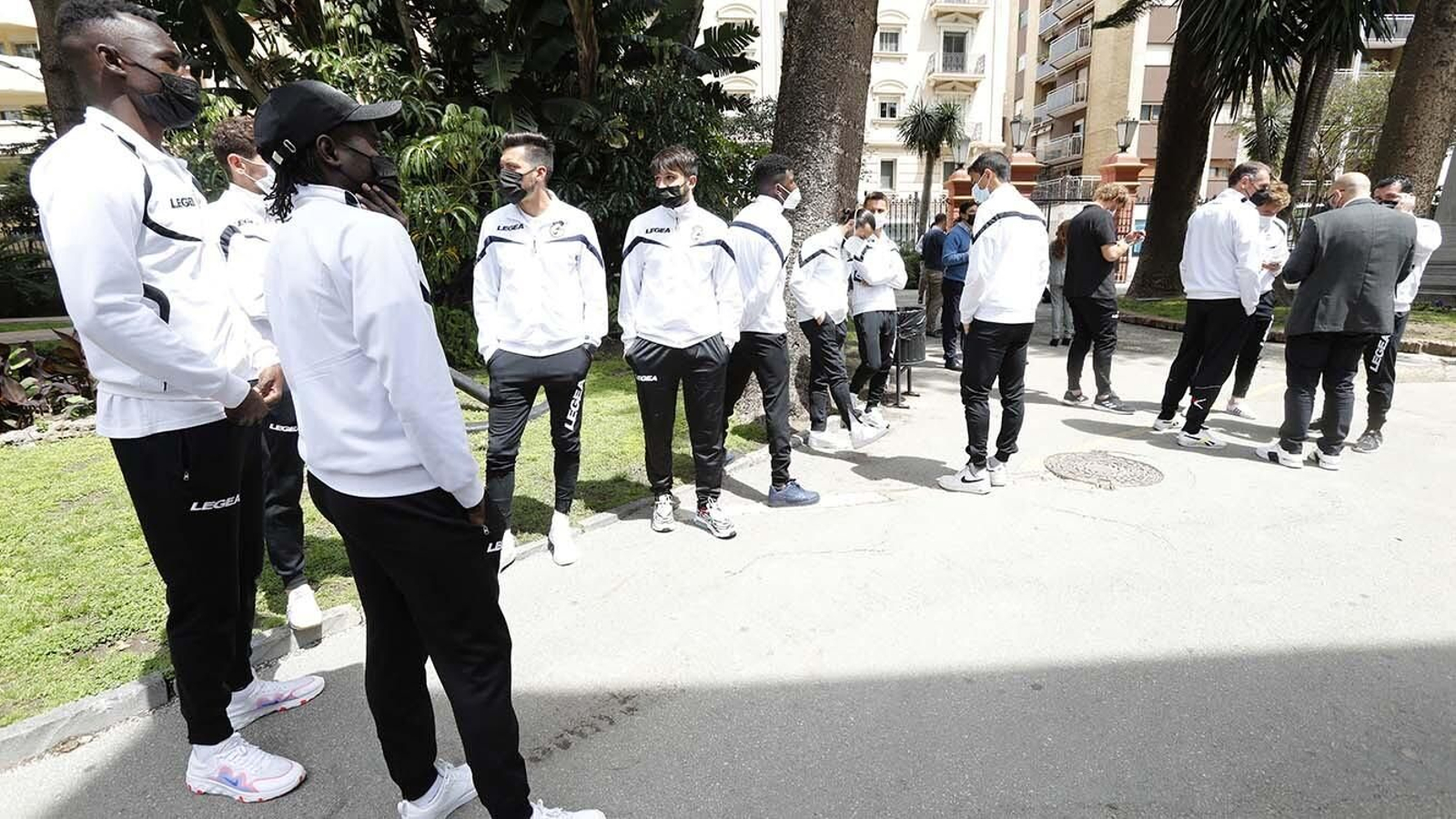 Las fotos de la recepción del Ayuntamiento de la Línea a la Balona  por su ascenso a Primera RFEF