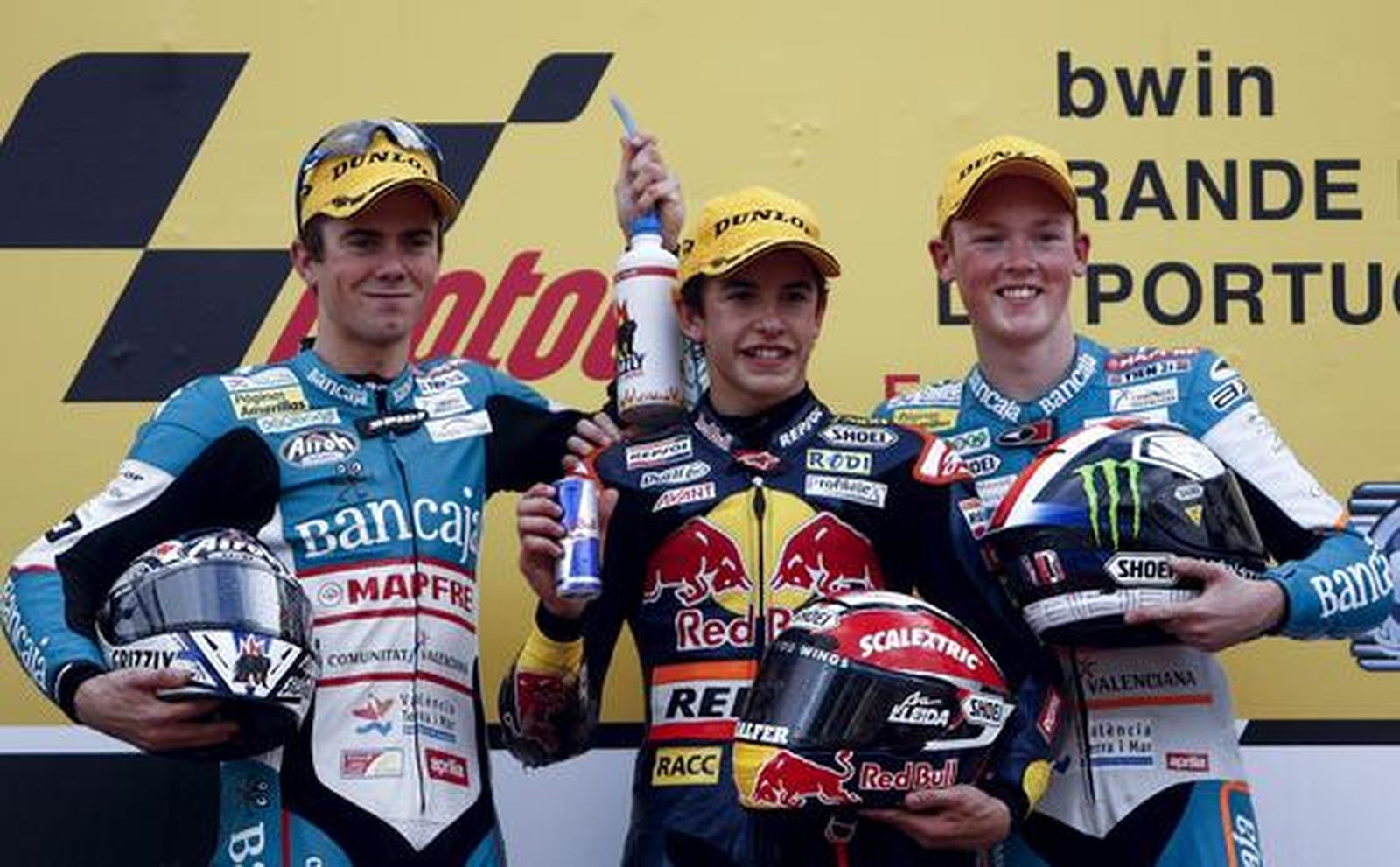 Nico Terol, Marc Márquez y Bradley Smith.

Foto: Efe