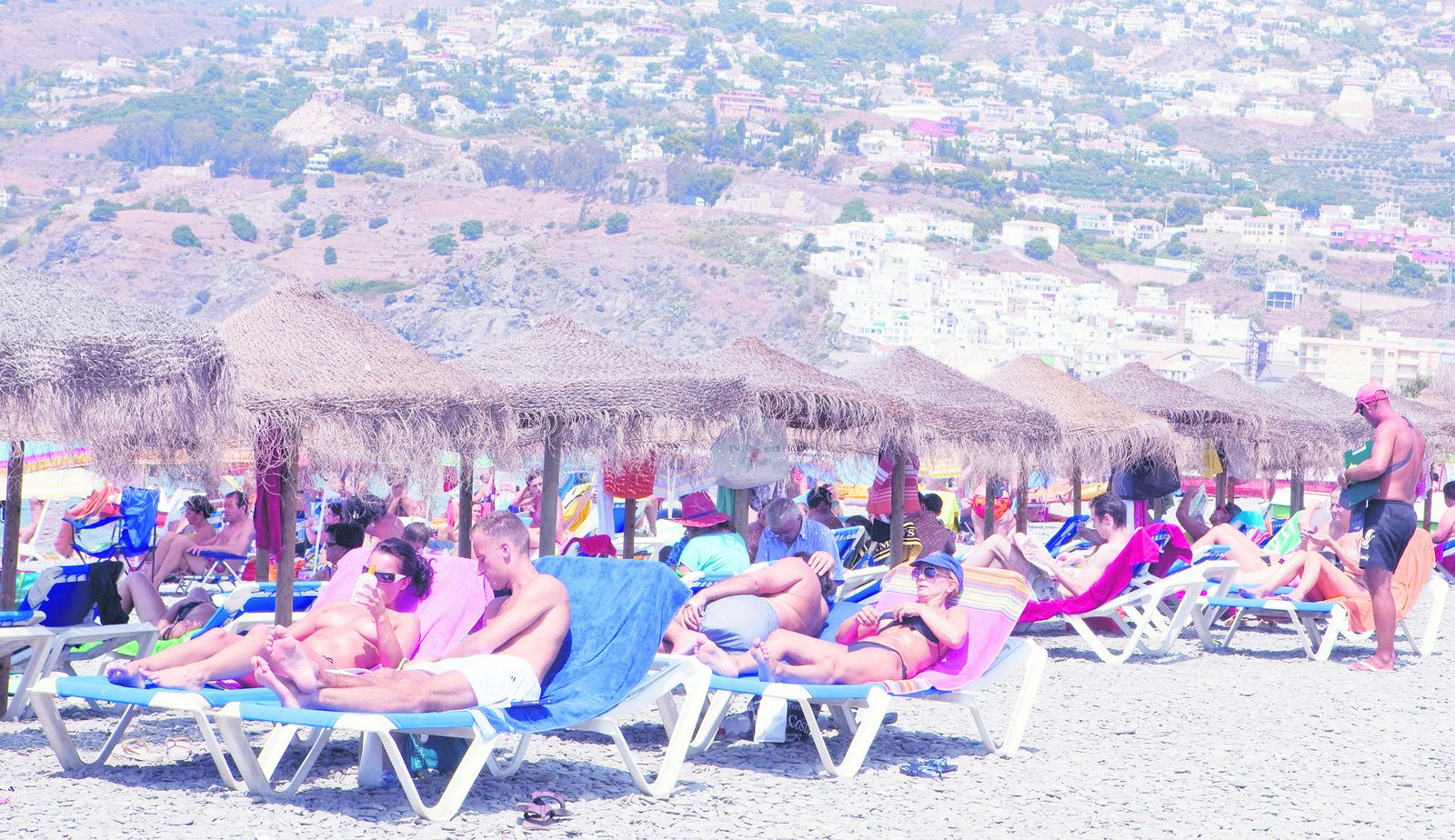 Aspecto de una de las playas de la costa de Granada