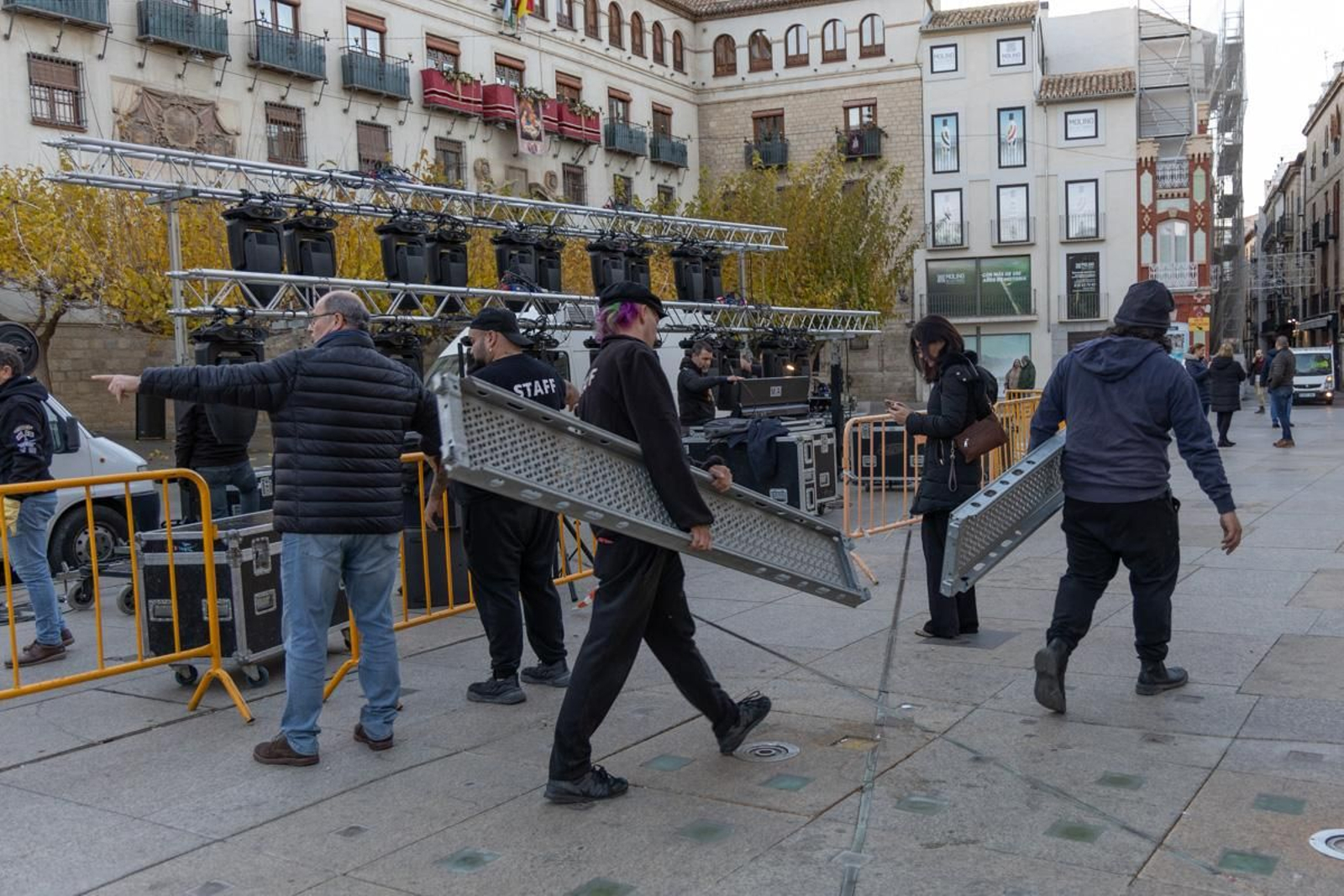 El trabajo tras las campanadas de Canal Sur en la Plaza de Santa María