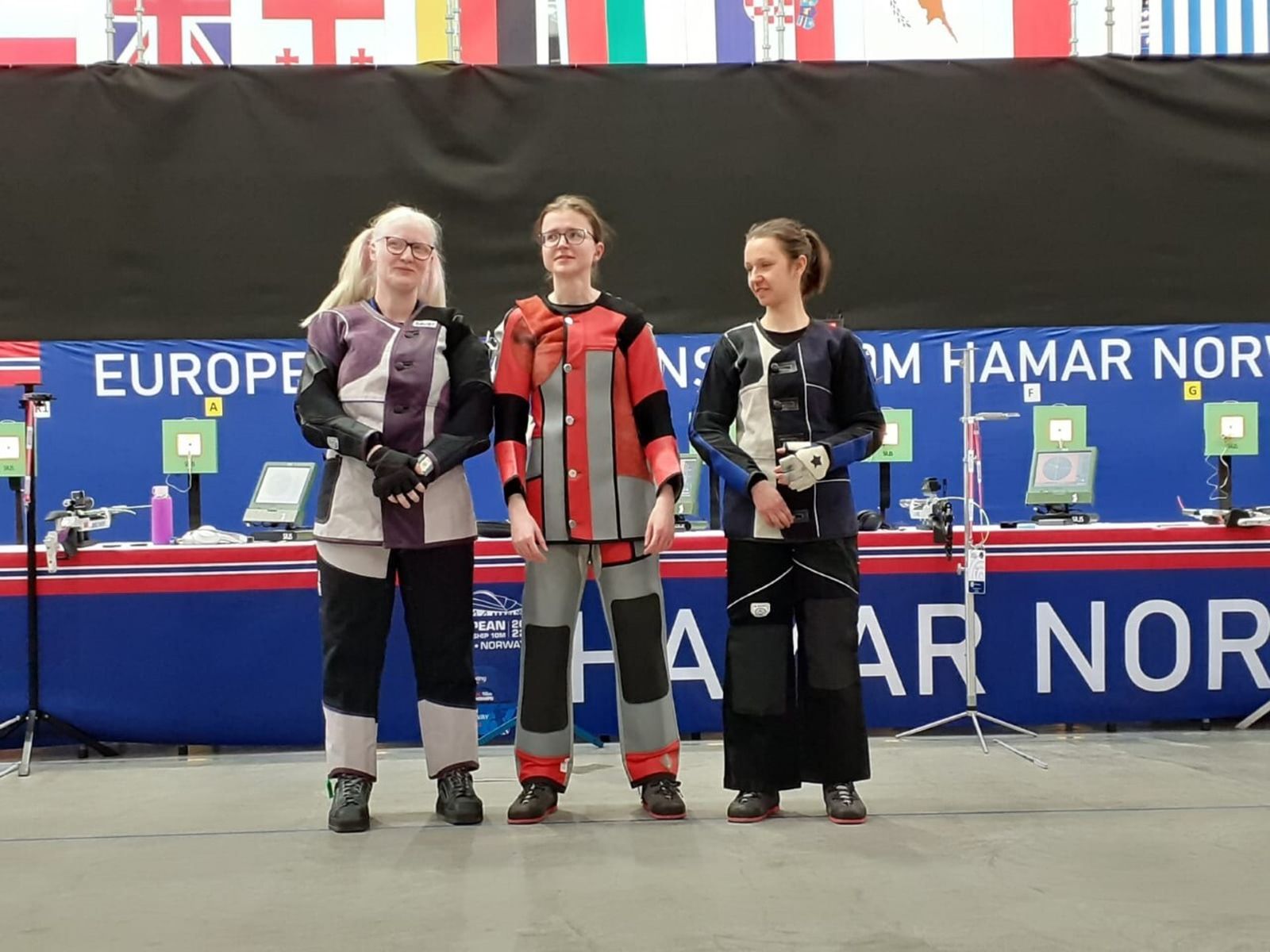 Sonia RIvero, a la izquierda en la imagen.