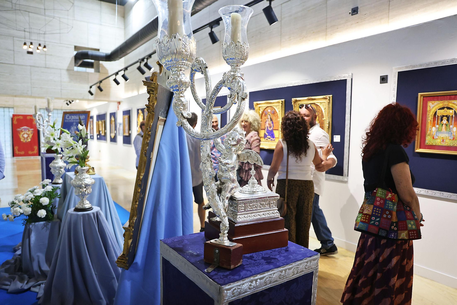 Imágenes de "Gratia Plena" exposición de Paco Llonís